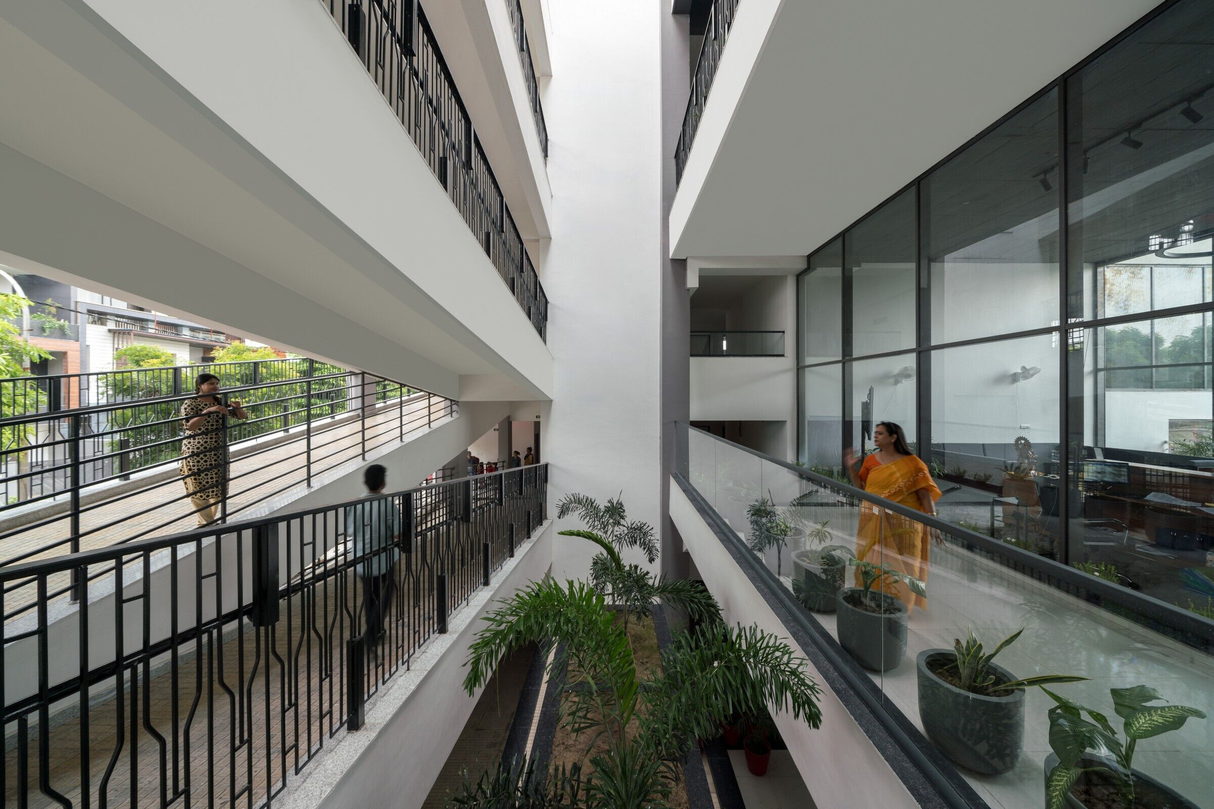https://archello.com/story/136742/attachments/photos-videos/7 photo_credit Nakul Jain
