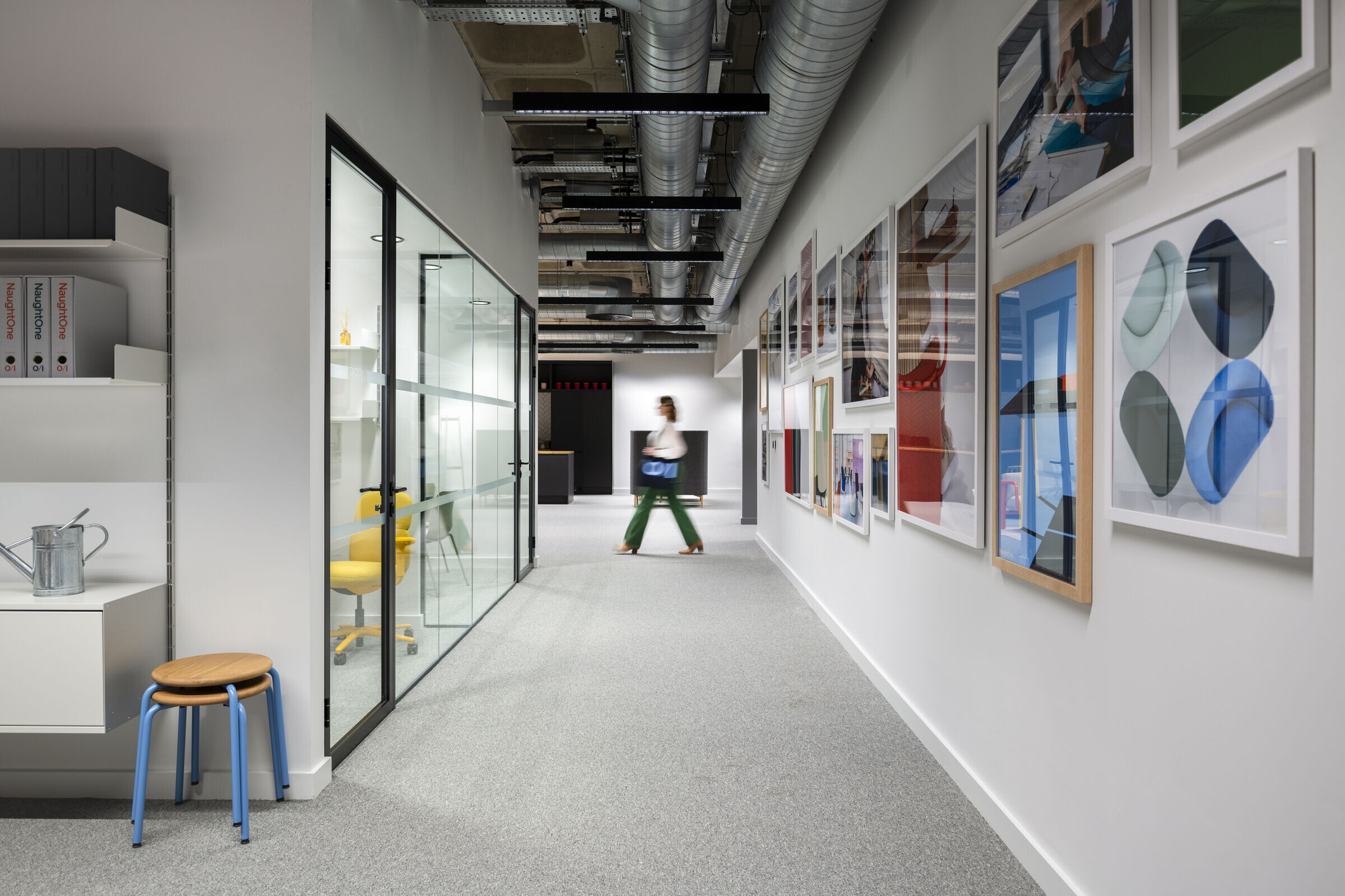 https://archello.com/story/136827/attachments/photos-videos/8