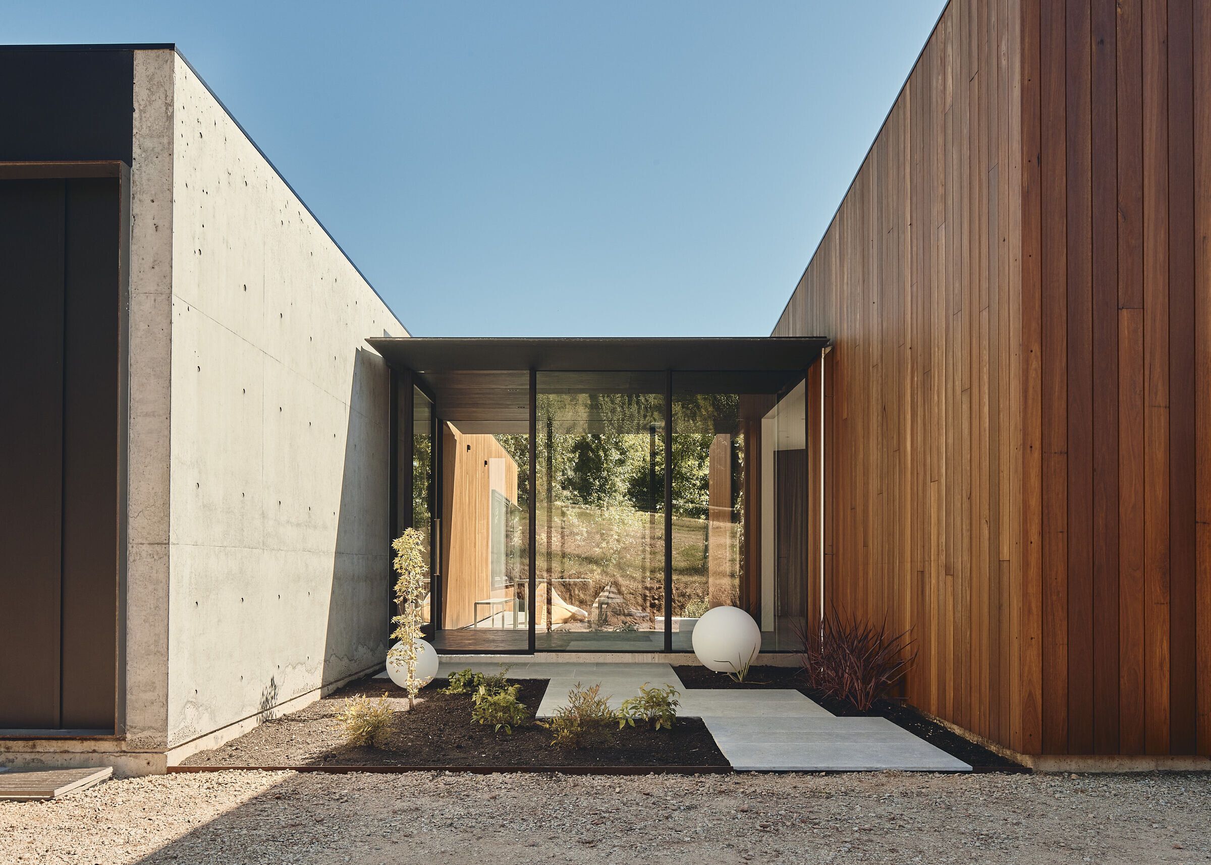 https://archello.com/story/136841/attachments/photos-videos/16 photo_credit Peter Bennetts