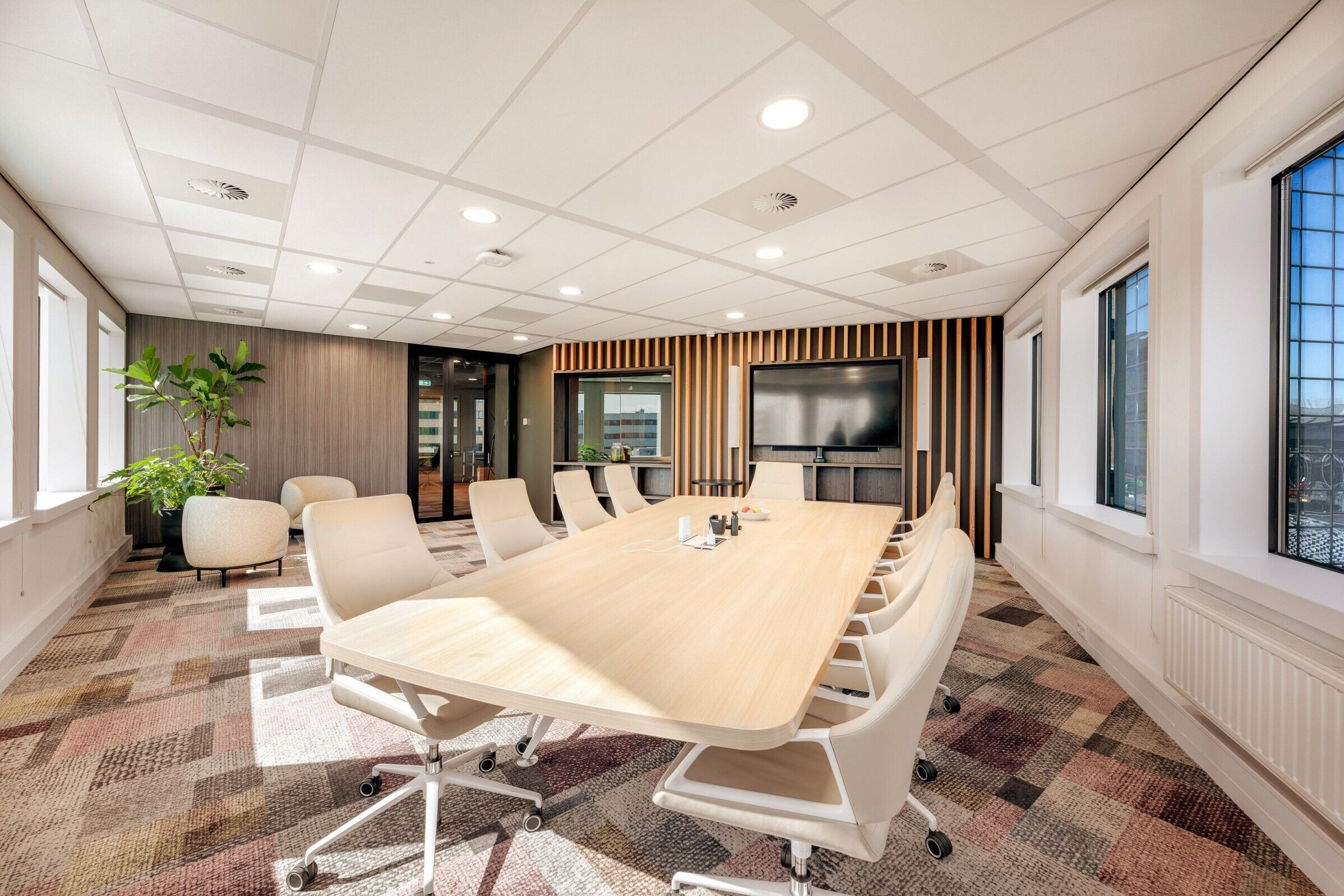 https://archello.com/story/136851/attachments/photos-videos/12 photo_credit HD+VK