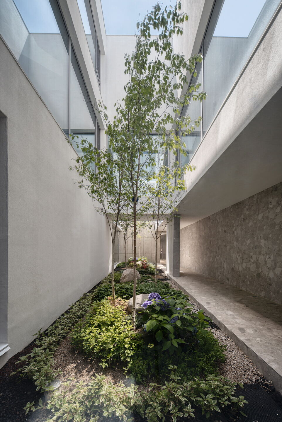 https://archello.com/story/136938/attachments/photos-videos/3 photo_credit Cheon youngtaek