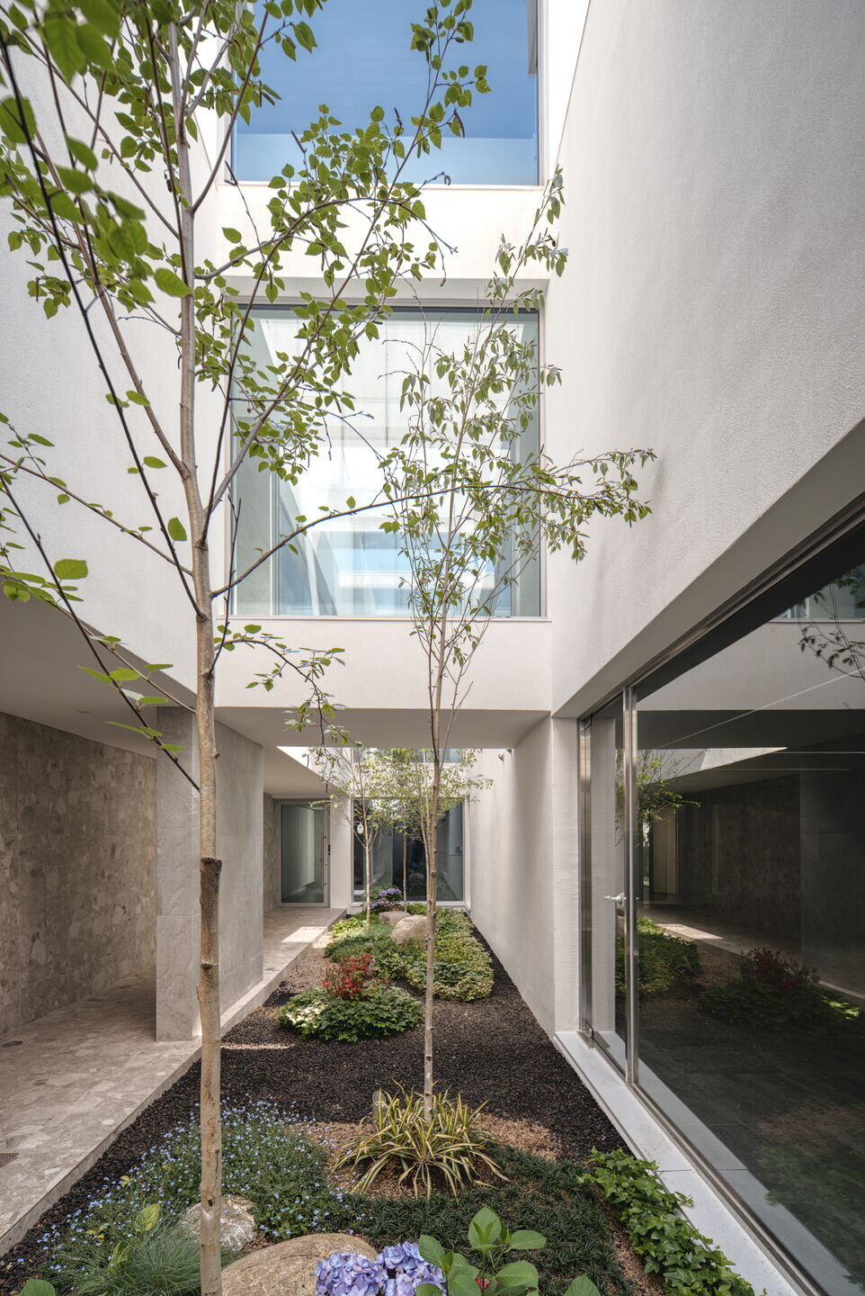 https://archello.com/story/136938/attachments/photos-videos/4 photo_credit Cheon youngtaek