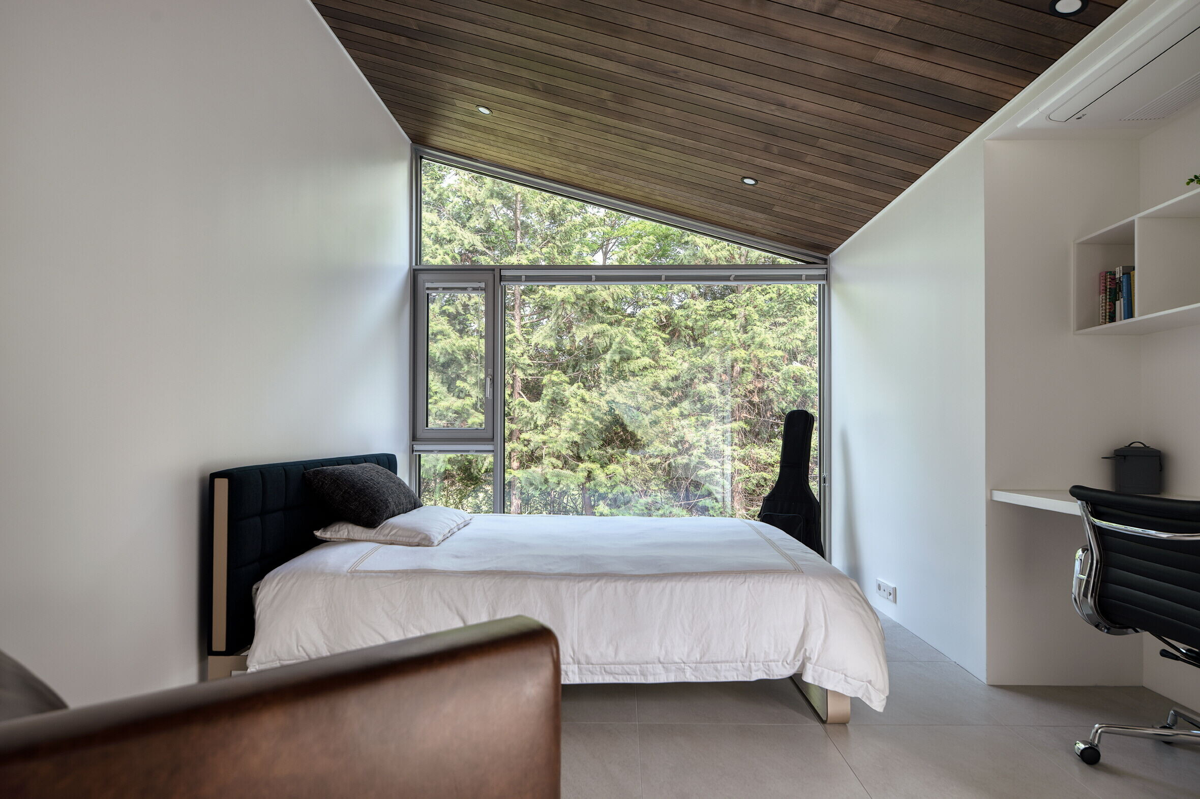 https://archello.com/story/136938/attachments/photos-videos/11 photo_credit Cheon youngtaek