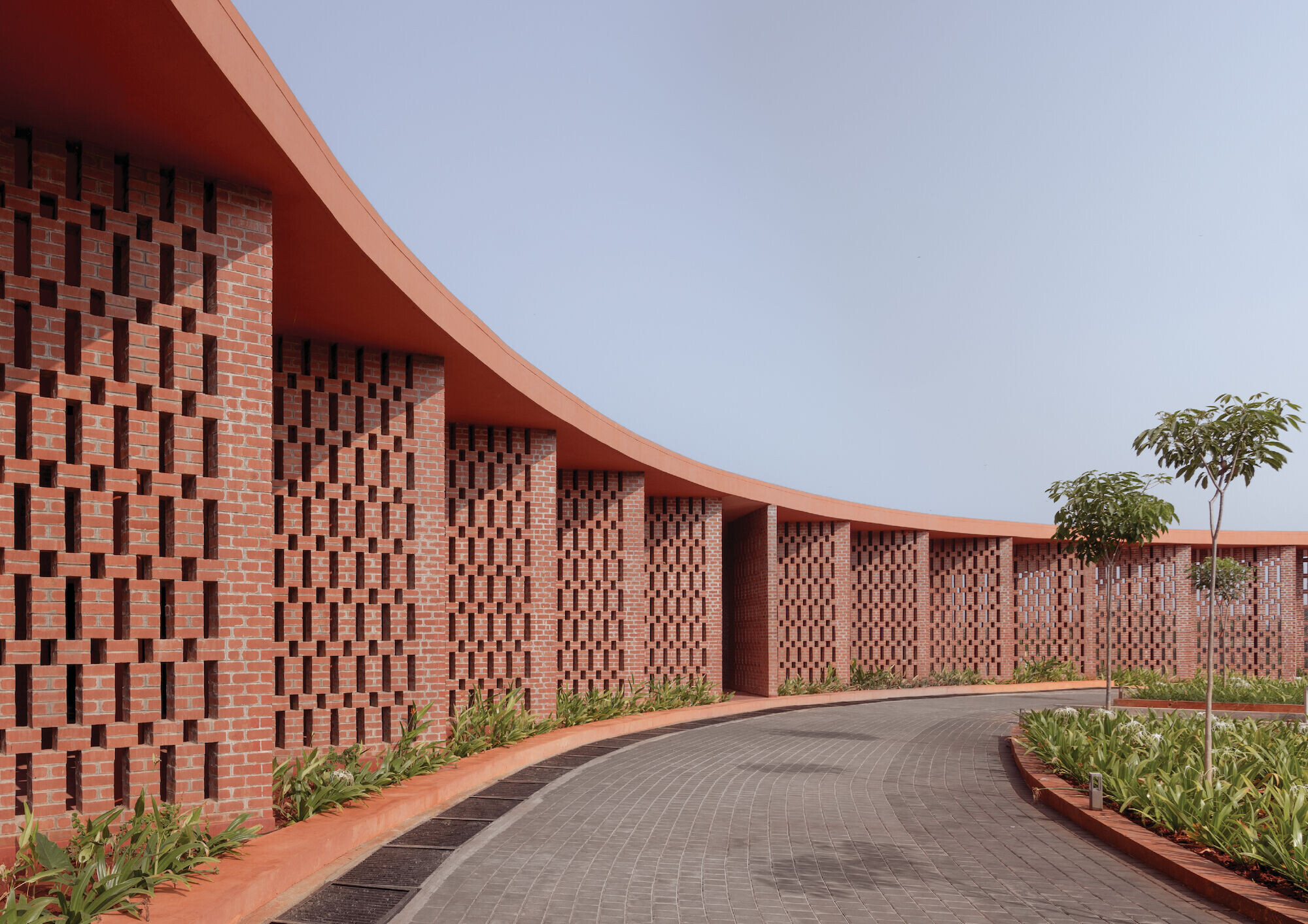 https://archello.com/story/136962/attachments/photos-videos/11 photo_credit Vivek Eadara