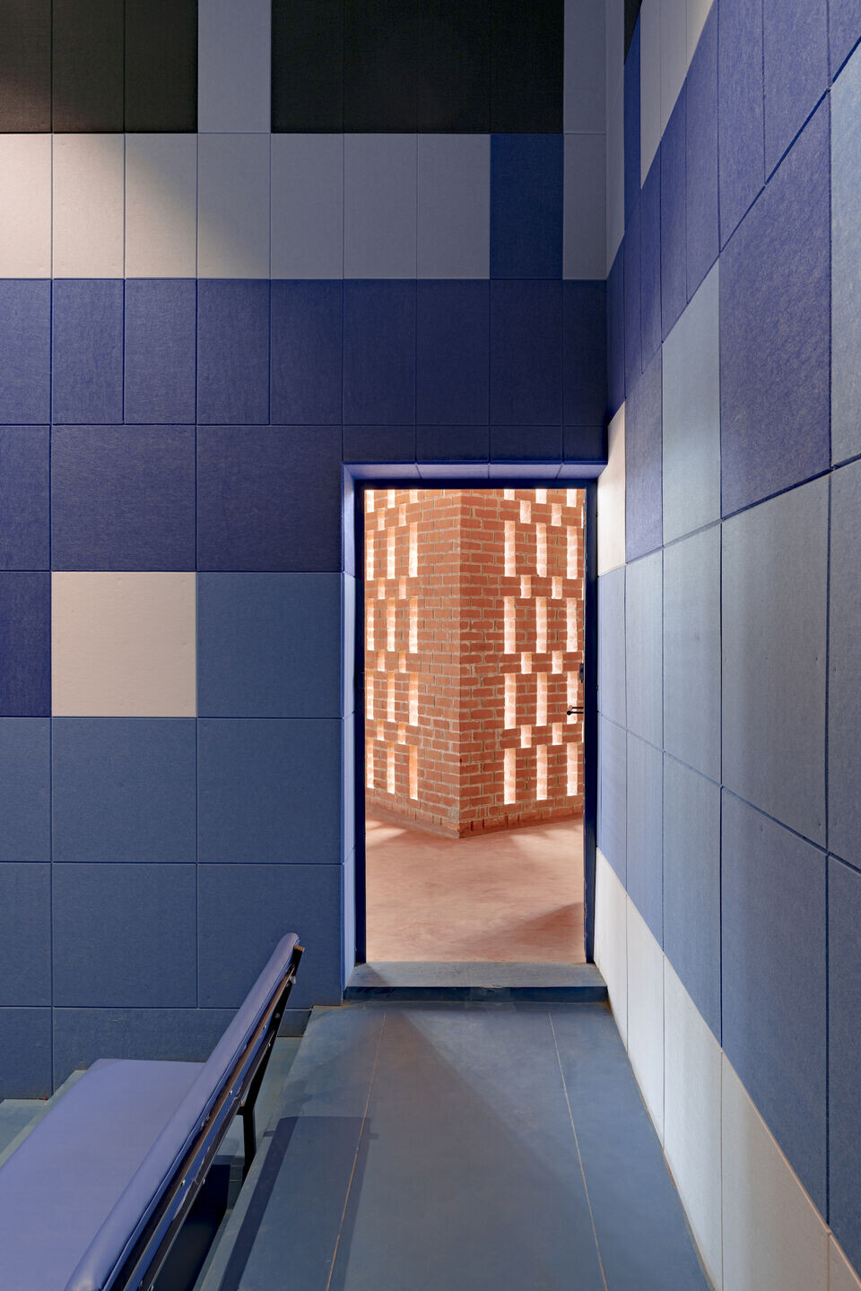https://archello.com/story/136962/attachments/photos-videos/16 photo_credit Vivek Eadara