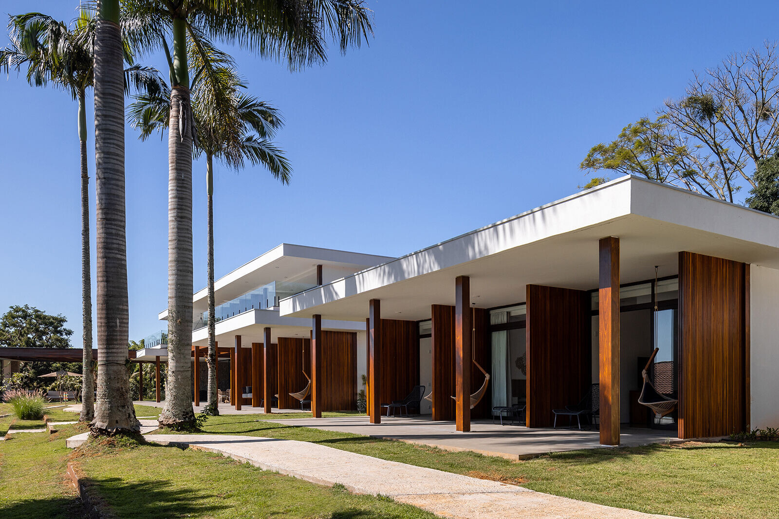 https://archello.com/story/137047/attachments/photos-videos/13 photo_credit Manuel Sá