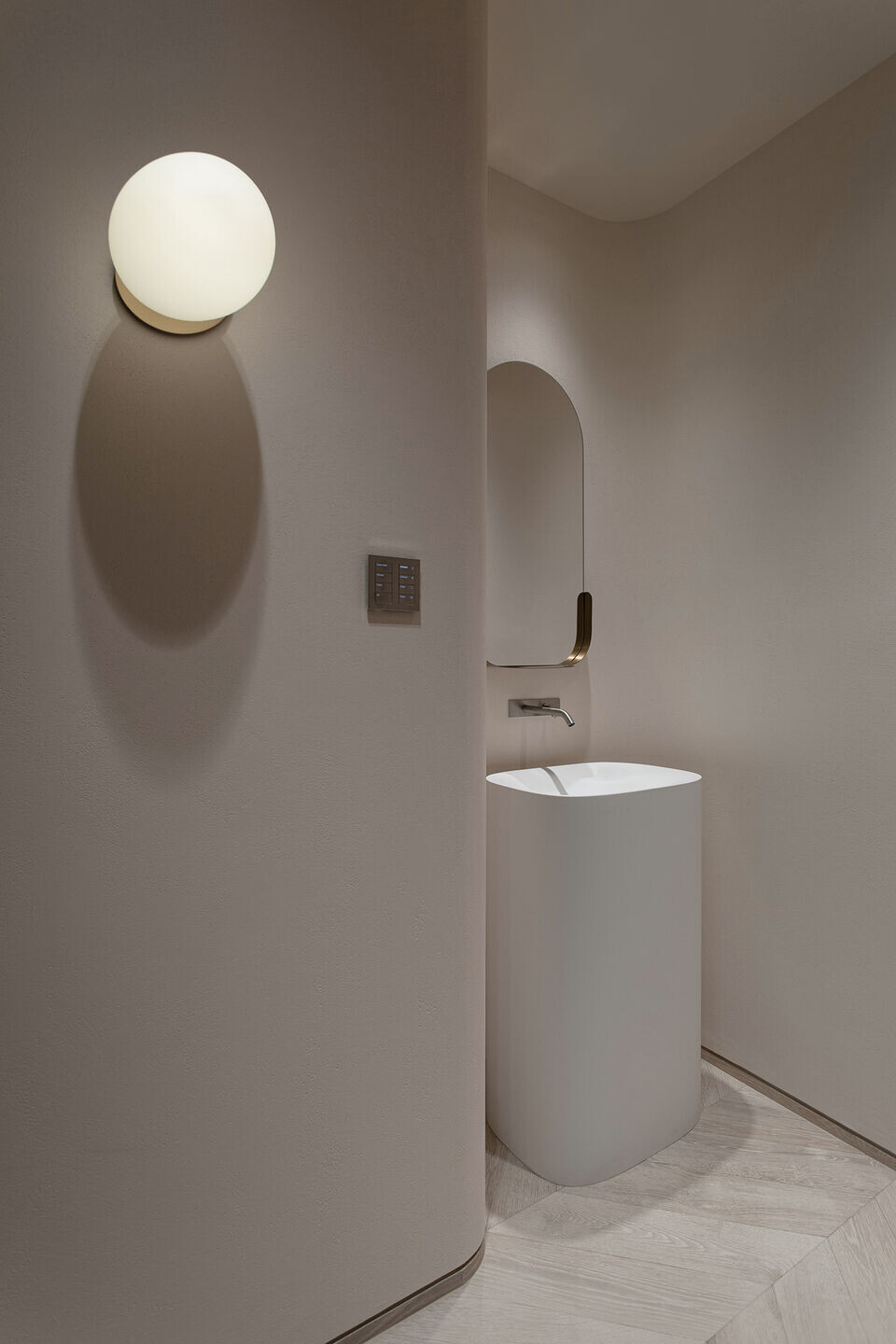 https://archello.com/story/137172/attachments/photos-videos/14 photo_credit The Light Particles