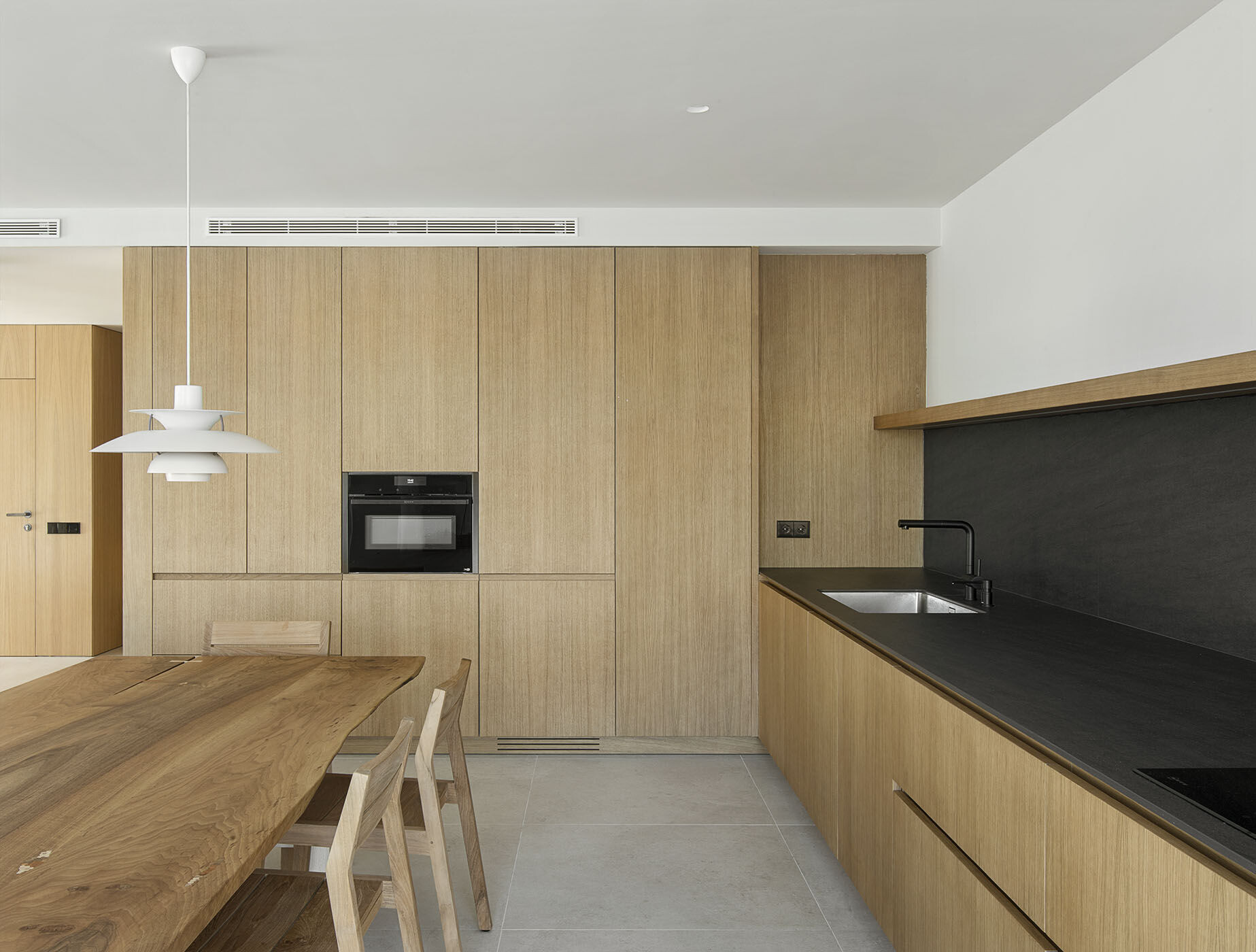 https://archello.com/story/137183/attachments/photos-videos/4 photo_credit Del Rio Bani