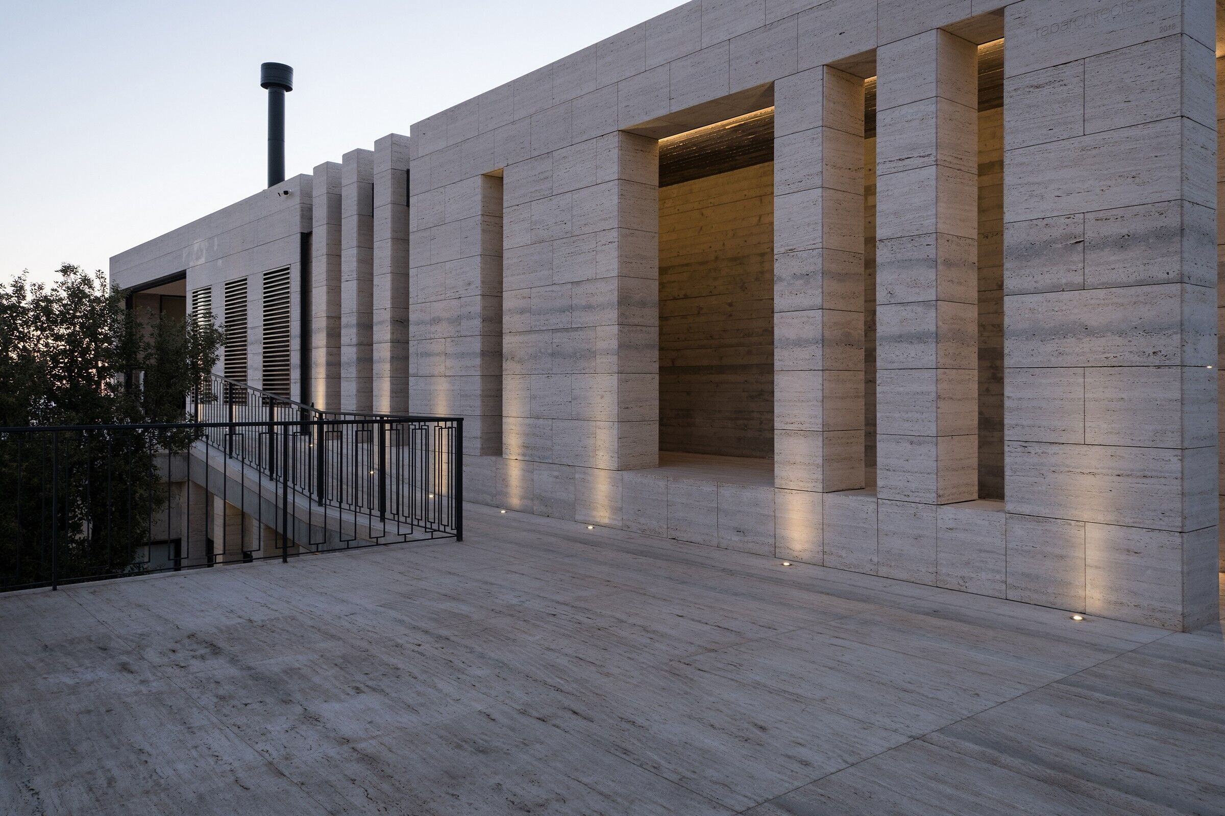 https://archello.com/story/137256/attachments/photos-videos/15 photo_credit Julien Harfouche