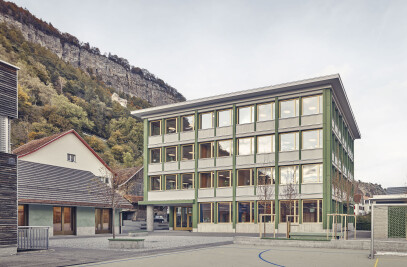 Haldenstein School