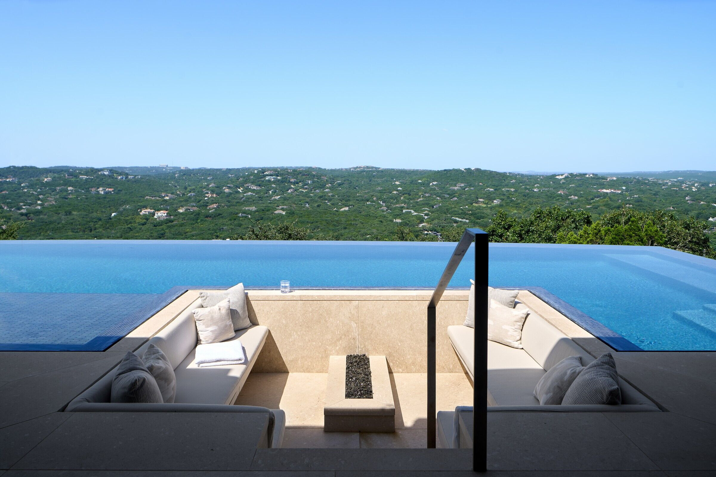 https://archello.com/story/137476/attachments/photos-videos/17 photo_credit Dror Baldinger AIA