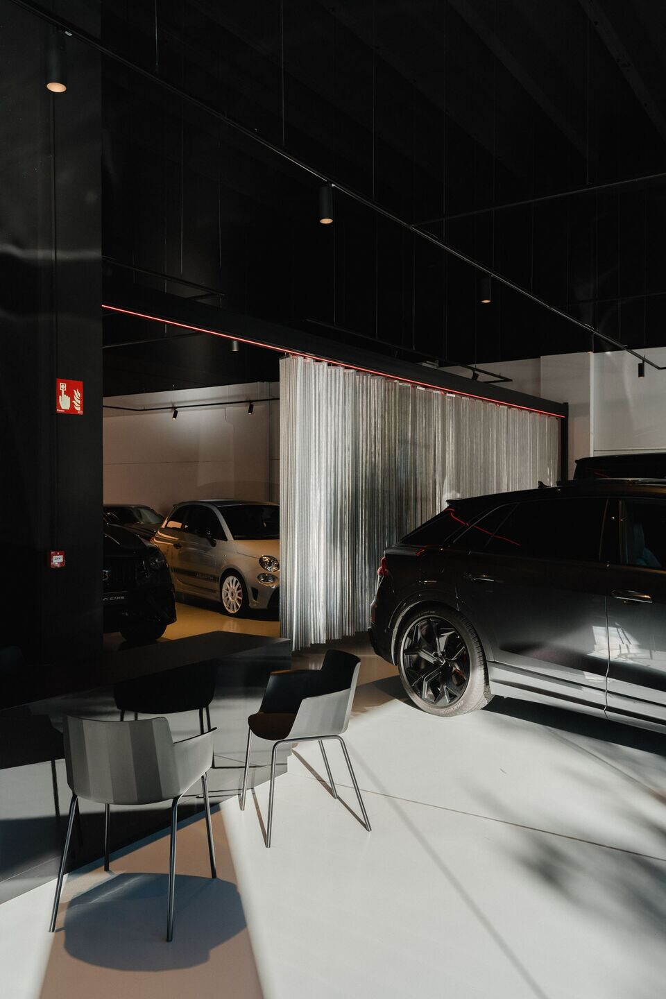 https://archello.com/story/137531/attachments/photos-videos/3 photo_credit F1 Edition cars / Carola Closa