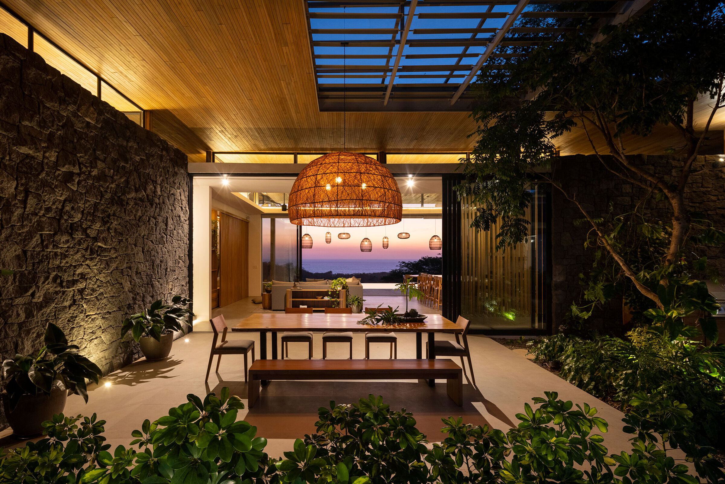 https://archello.com/story/137560/attachments/photos-videos/24