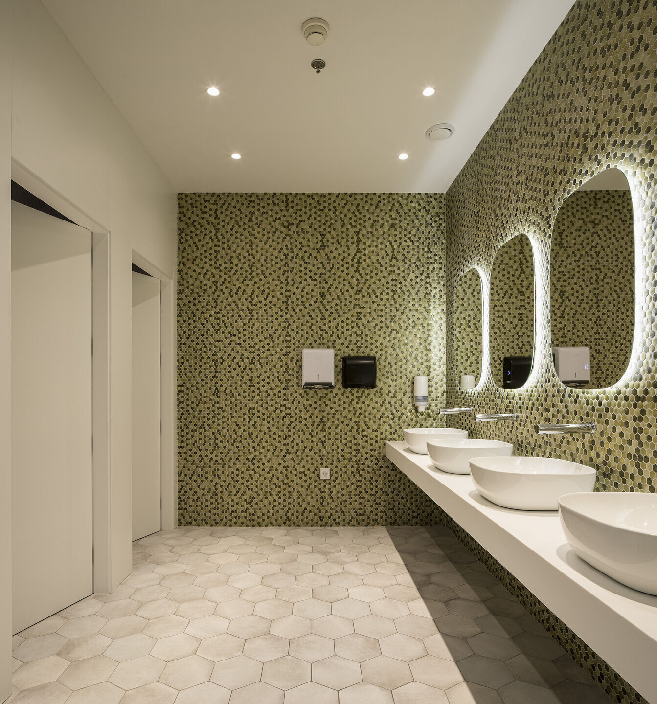 https://archello.com/story/137621/attachments/photos-videos/8 photo_credit Fernando Alda