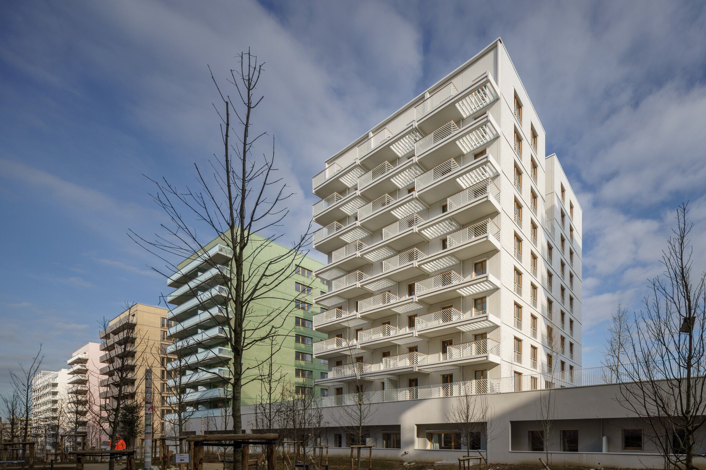 https://archello.com/story/137634/attachments/photos-videos/3 photo_credit Stefan Tuchila