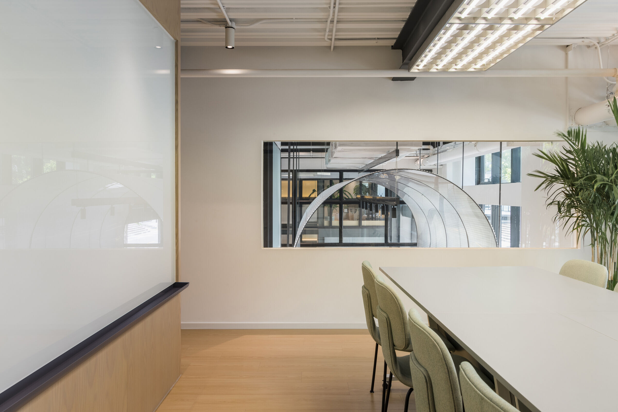 https://archello.com/story/137692/attachments/photos-videos/18 photo_credit Wen Studio