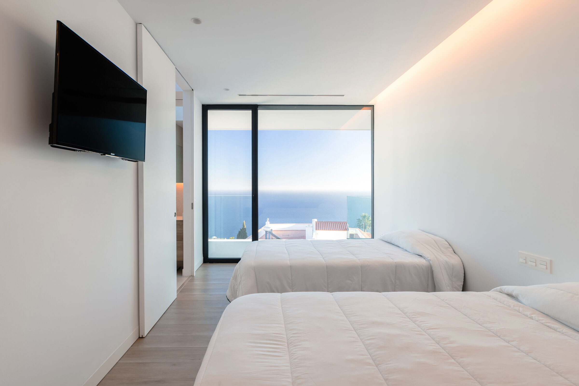 https://archello.com/story/137763/attachments/photos-videos/19 photo_credit KUO estudio