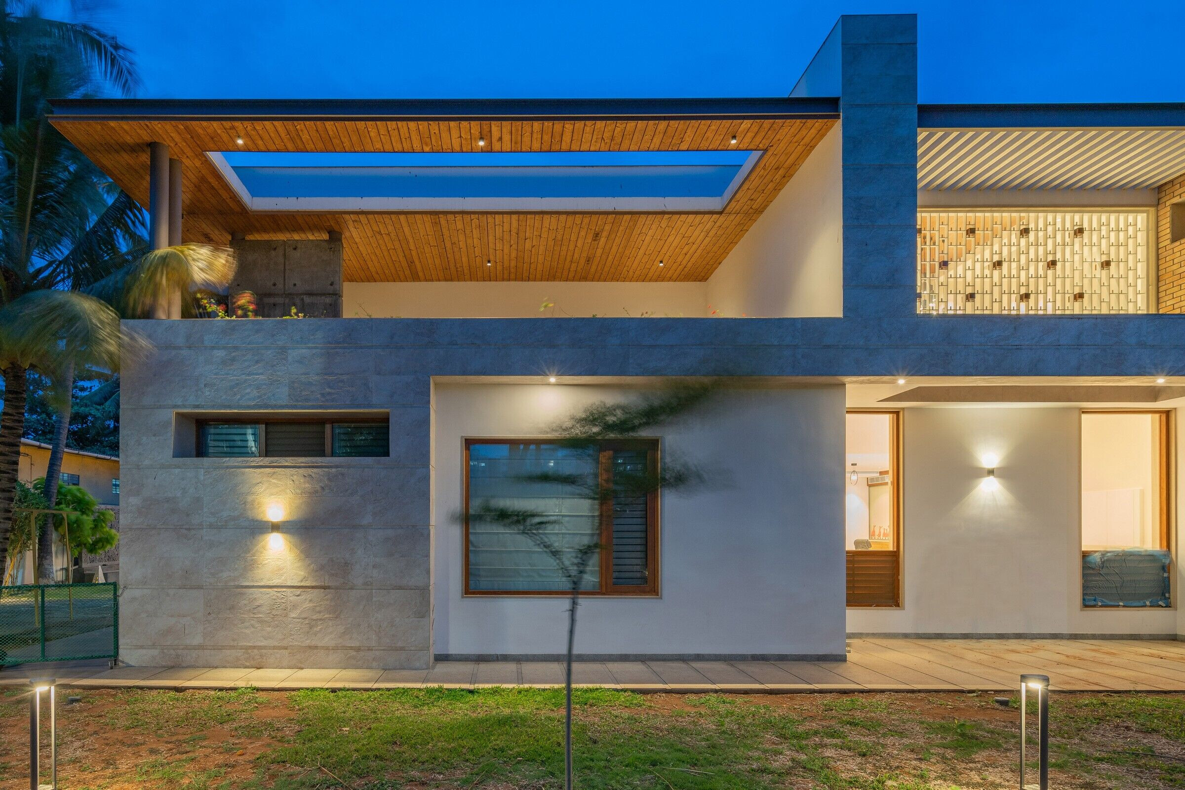https://archello.com/story/137816/attachments/photos-videos/7 photo_credit Inclined Studio