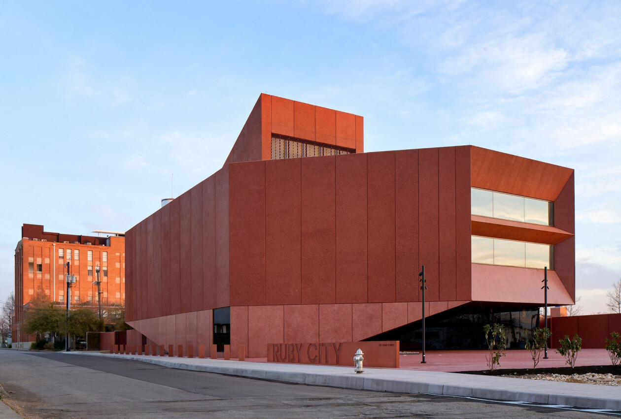 10 public buildings that demonstrate architectural applications of precast concrete