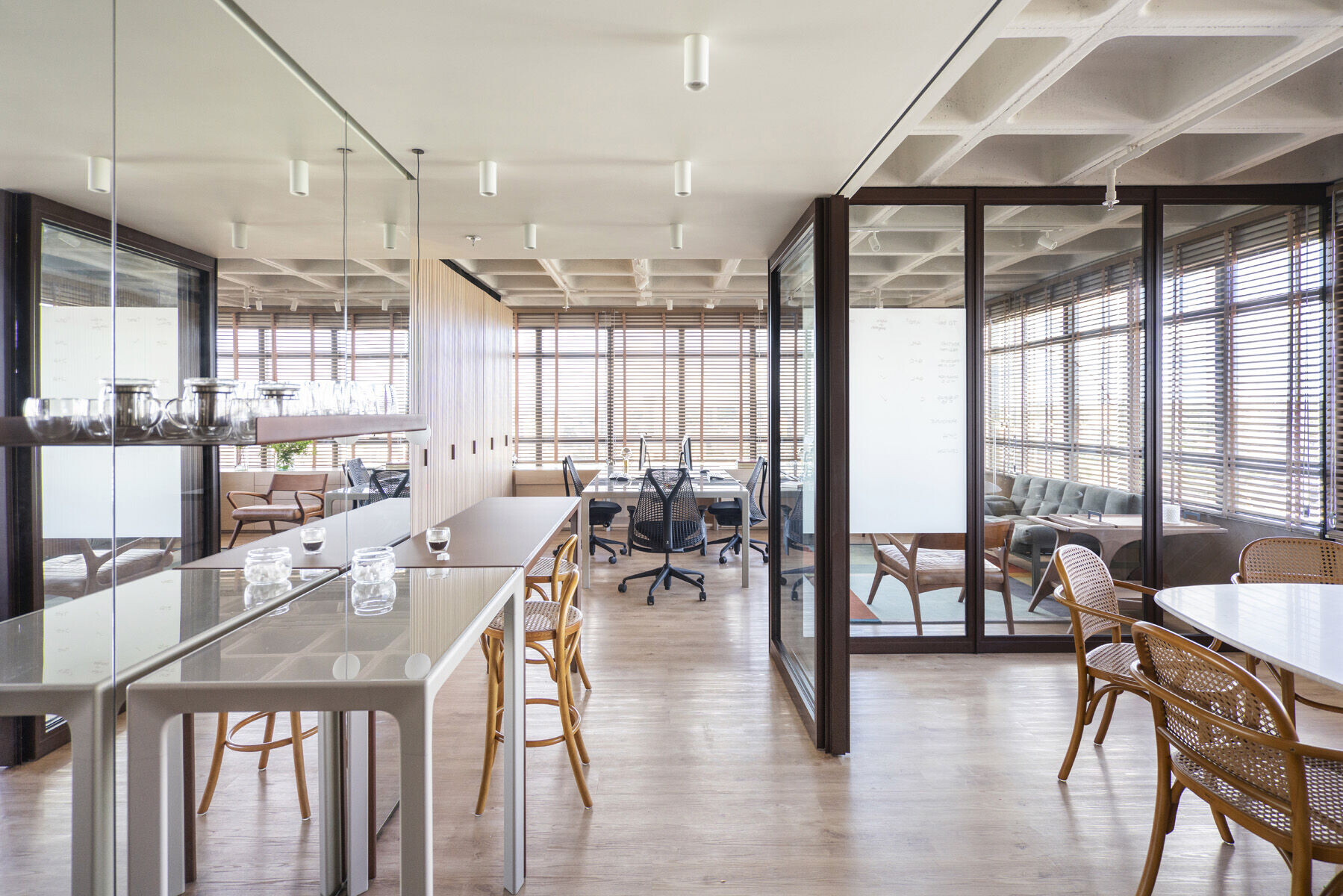 https://archello.com/story/137920/attachments/photos-videos/9 photo_credit NMLSS