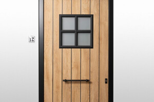 WTM aluminum doors with a wood-like appearance/wood decor
