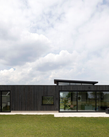 Industrial new-build home in Herkingen