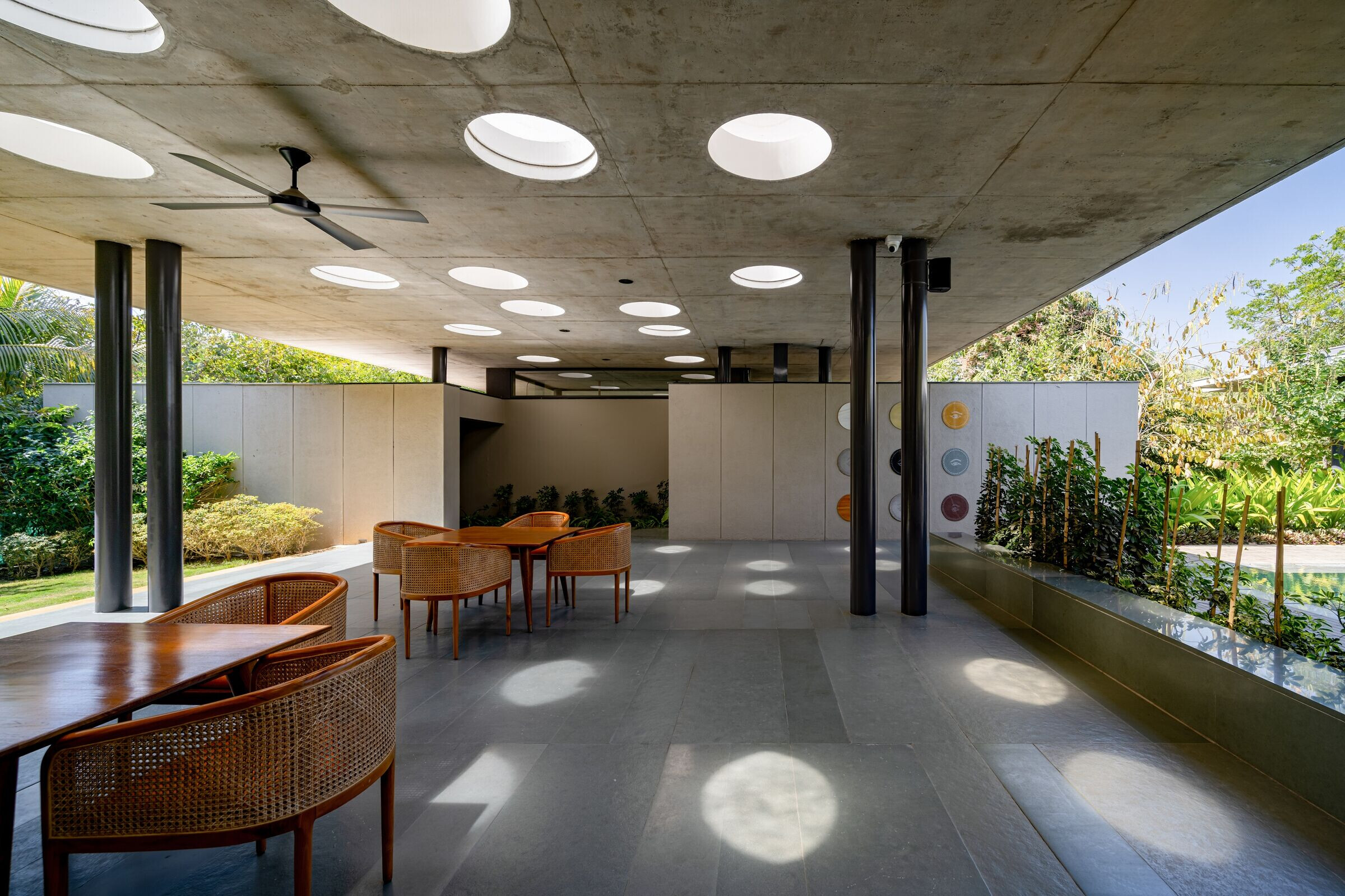 https://archello.com/story/138042/attachments/photos-videos/8 photo_credit Vinay Panjwani