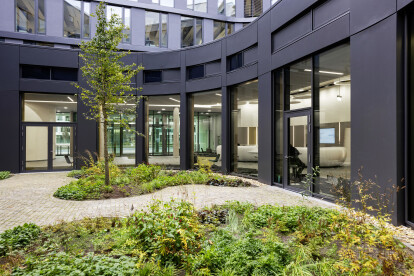 ATP architects engineers completes “feel-good” office building with a “green heart” in Cologne
