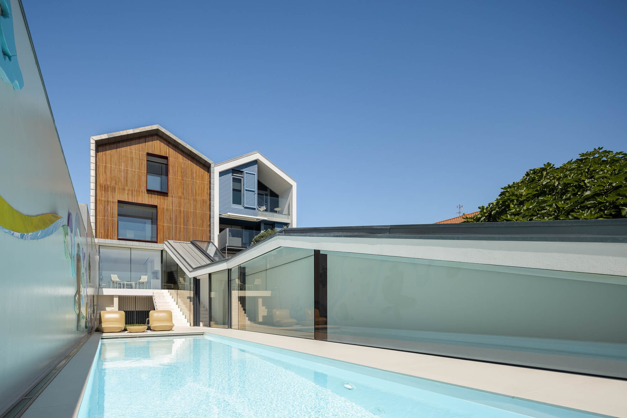 https://archello.com/story/138162/attachments/photos-videos/29 photo_credit Ivo Tavares Studio