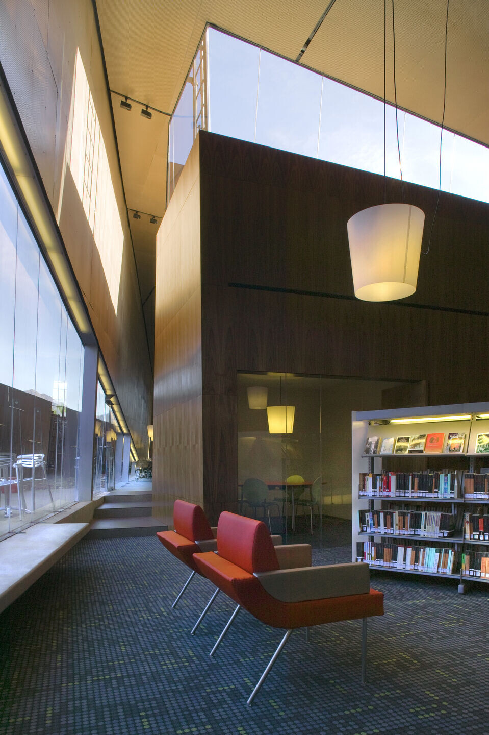 https://archello.com/story/138413/attachments/photos-videos/9 photo_credit Bill Timmerman