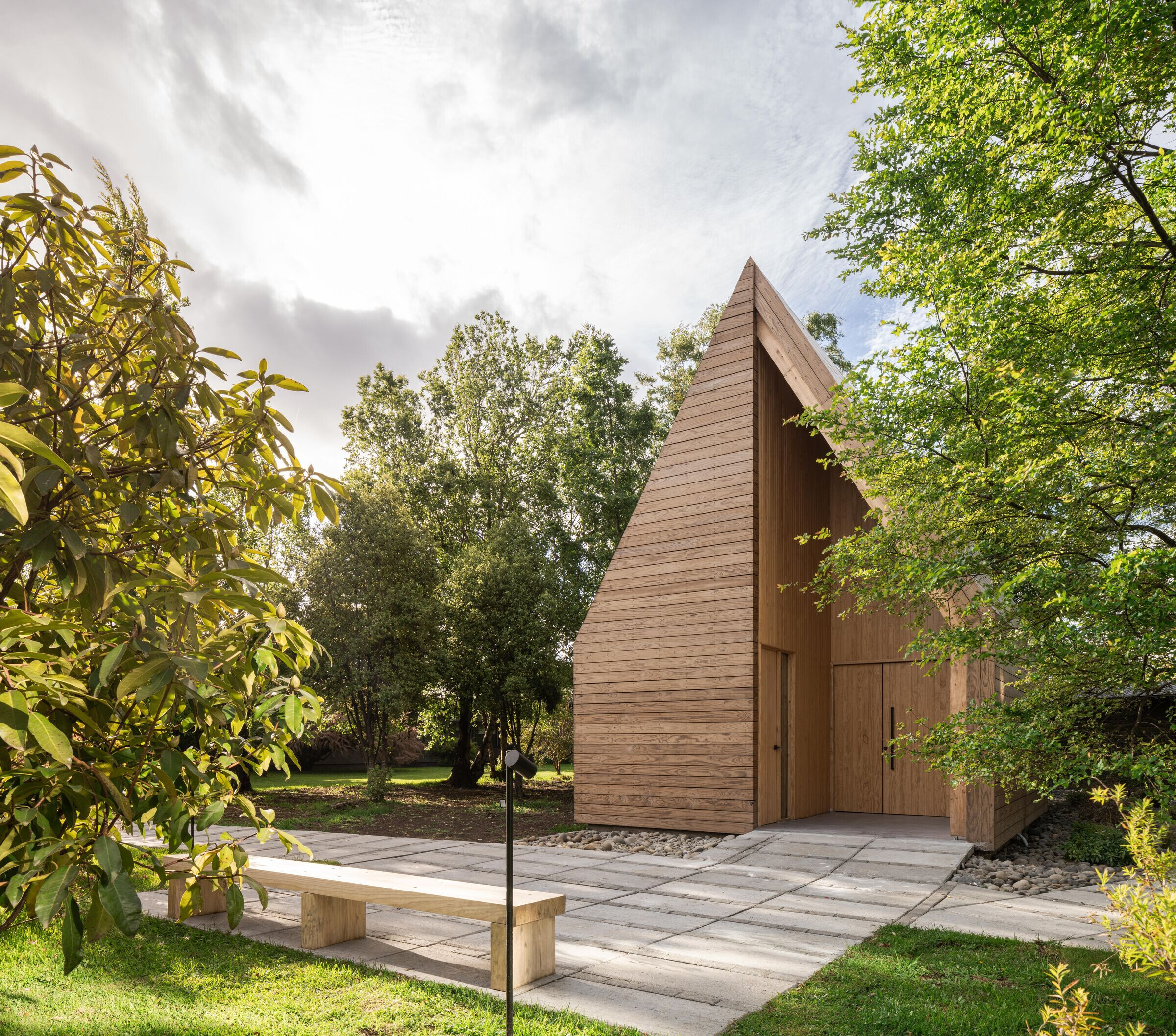 https://archello.com/story/138480/attachments/photos-videos/8 photo_credit Nicolás Saieh