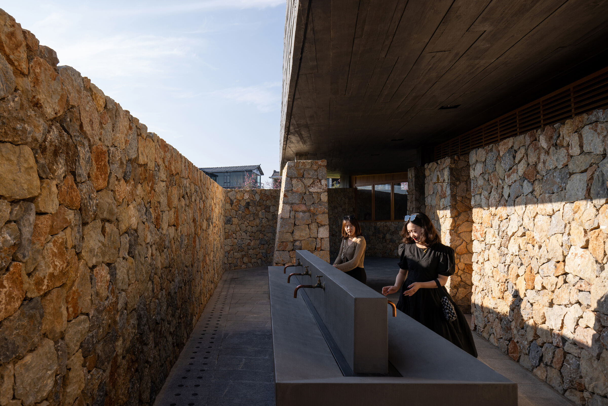 https://archello.com/story/138427/attachments/photos-videos/15 photo_credit Wang Ce