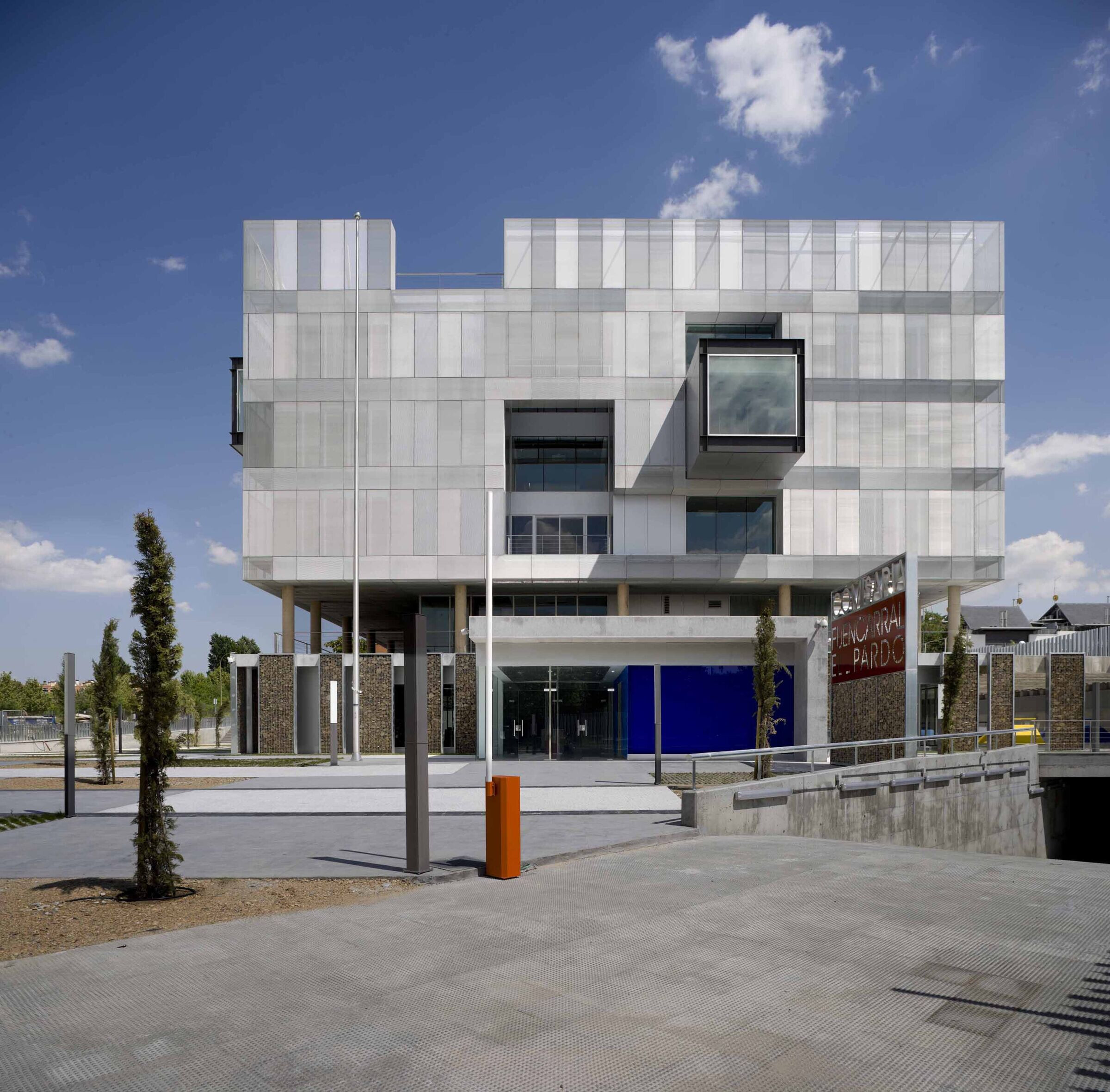 https://archello.com/story/138437/attachments/photos-videos/10 photo_credit Ángel Baltanás