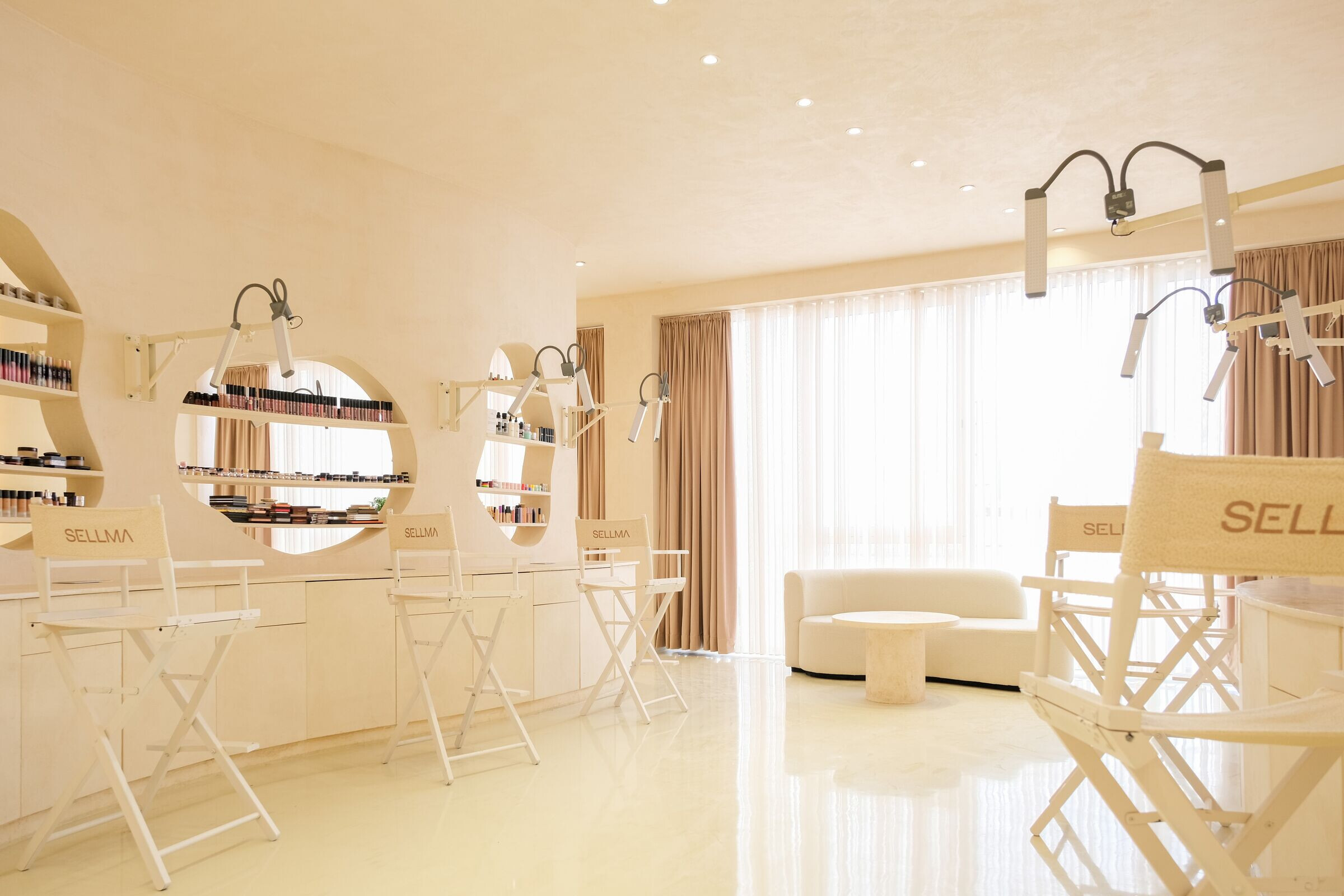 https://archello.com/story/138532/attachments/photos-videos/10 photo_credit Dea Zogiani https://www.instagram.com/ideaz.ideaz/