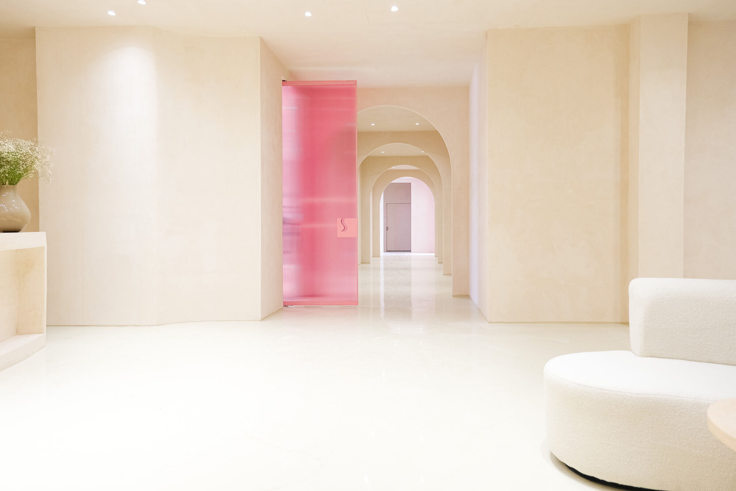 https://archello.com/story/138532/attachments/photos-videos/31 photo_credit Dea Zogiani https://www.instagram.com/ideaz.ideaz/