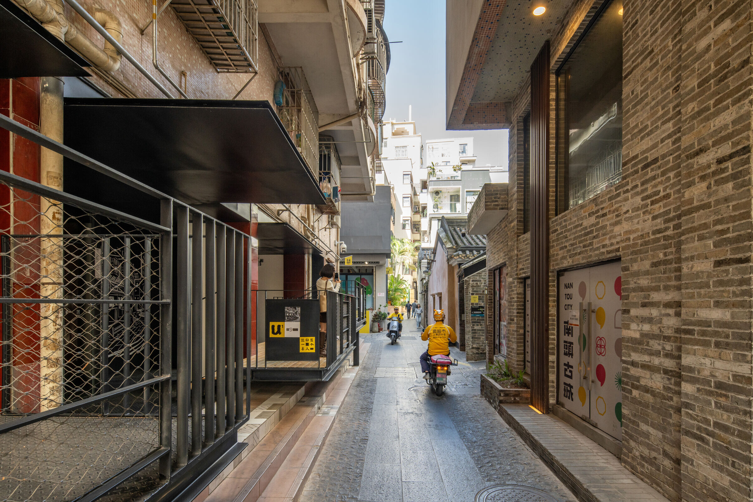 https://archello.com/story/138621/attachments/photos-videos/19 photo_credit © ARCity Office