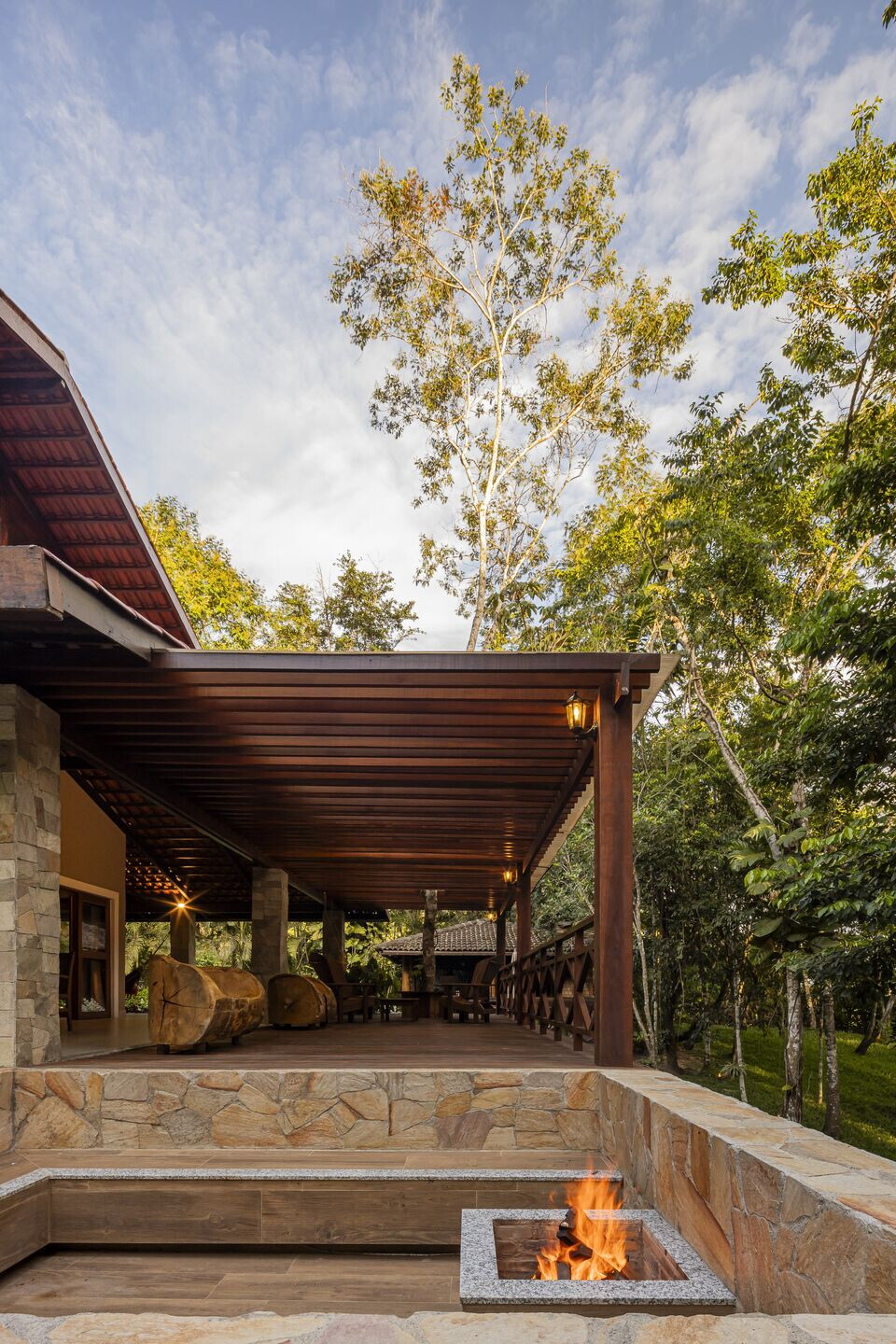 https://archello.com/story/138612/attachments/photos-videos/10 photo_credit Felipe Petrovsky