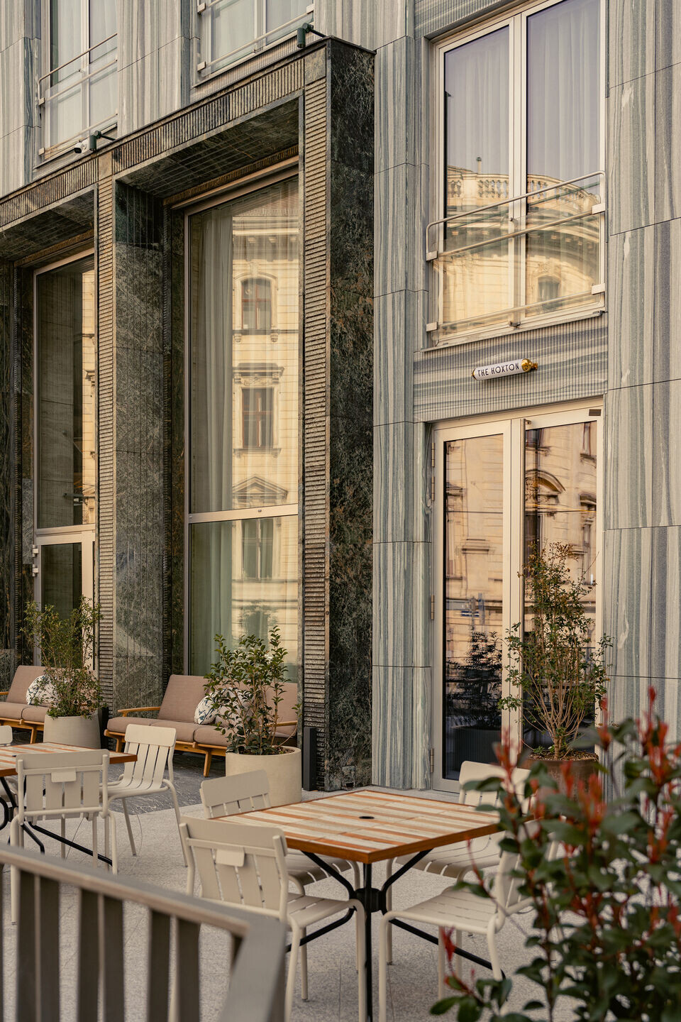 https://archello.com/story/138701/attachments/photos-videos/5 photo_credit BWM Designers & Architects/ Ana Barros