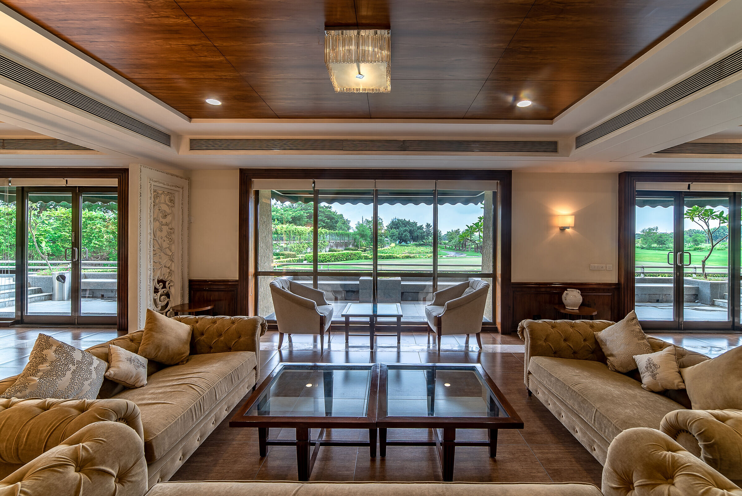 https://archello.com/story/138666/attachments/photos-videos/14 photo_credit INI Design Studio