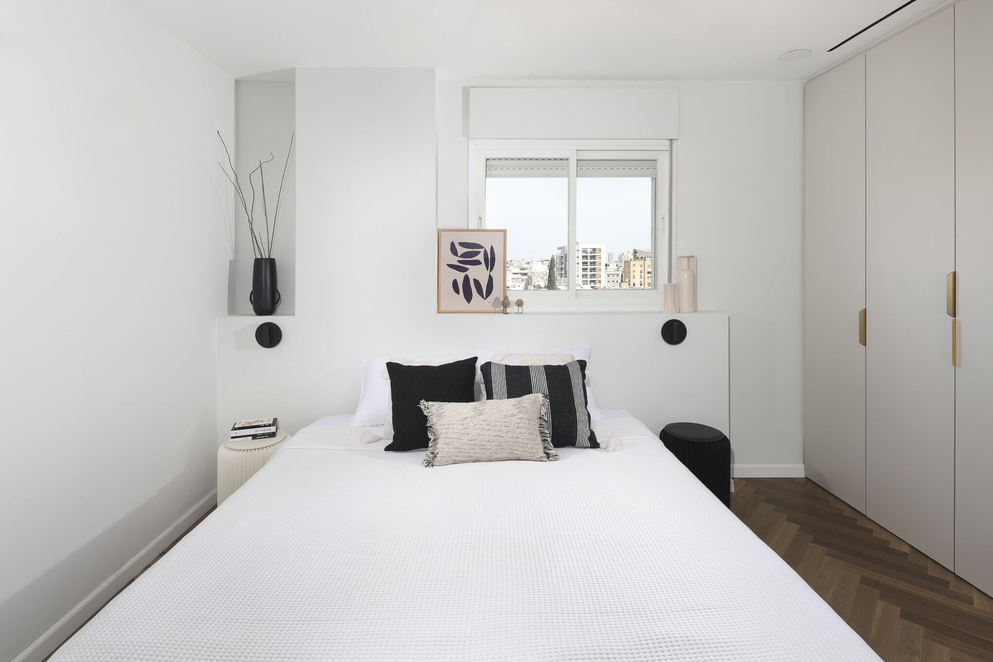 https://archello.com/story/138685/attachments/photos-videos/5 photo_credit Eran Turgeman – Photography Studio
