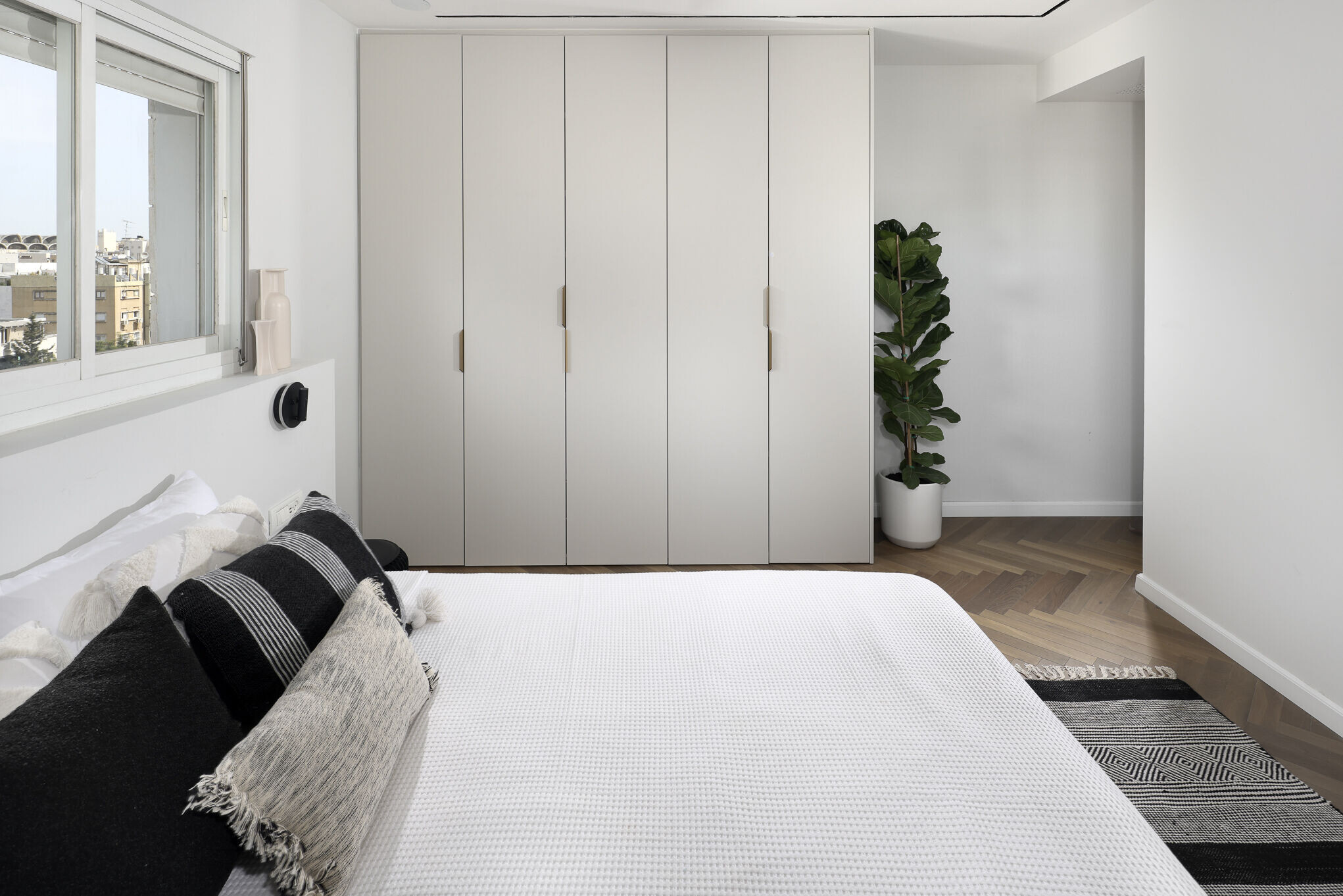 https://archello.com/story/138685/attachments/photos-videos/6 photo_credit Eran Turgeman – Photography Studio