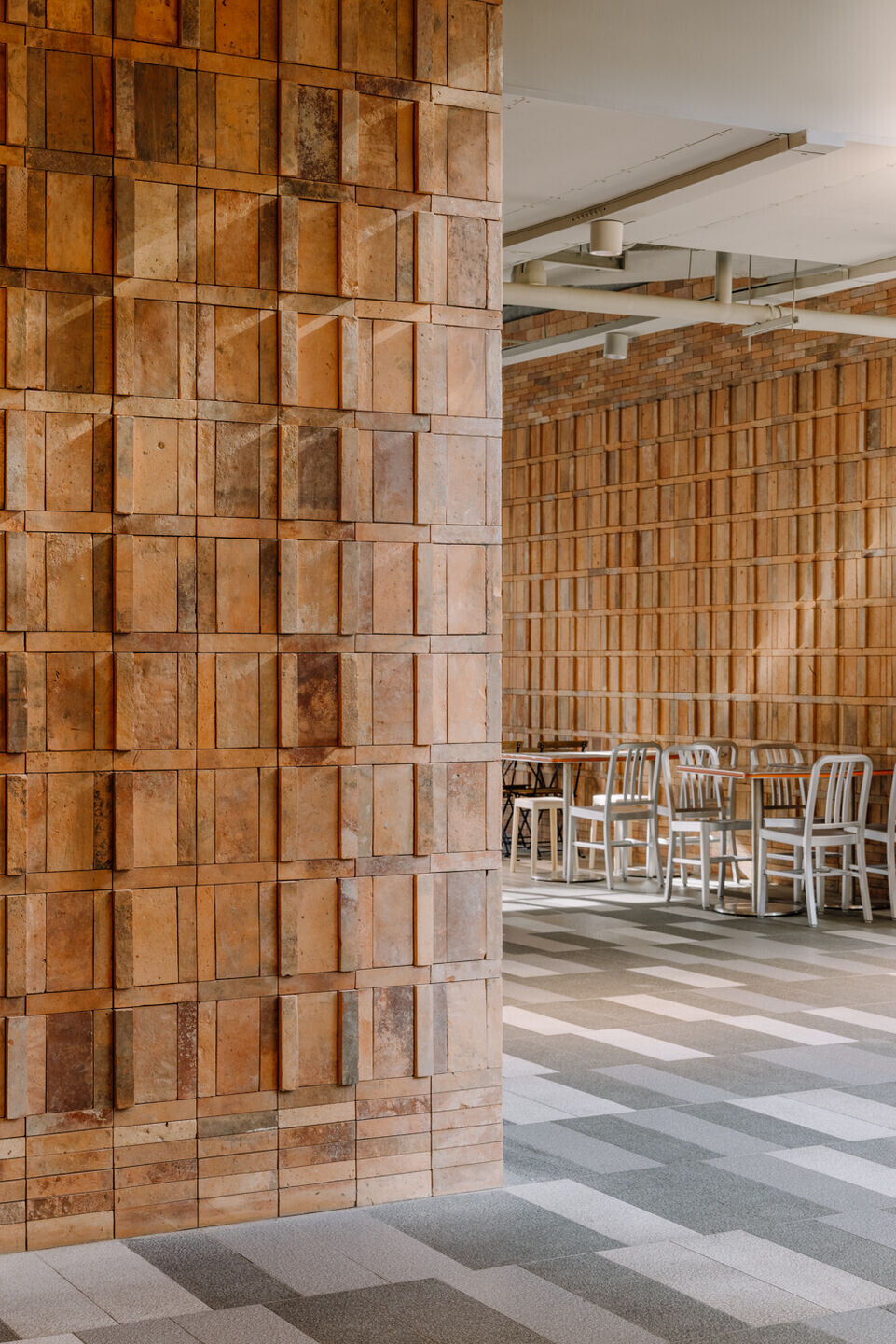 https://archello.com/story/138683/attachments/photos-videos/23 photo_credit Wen Studio