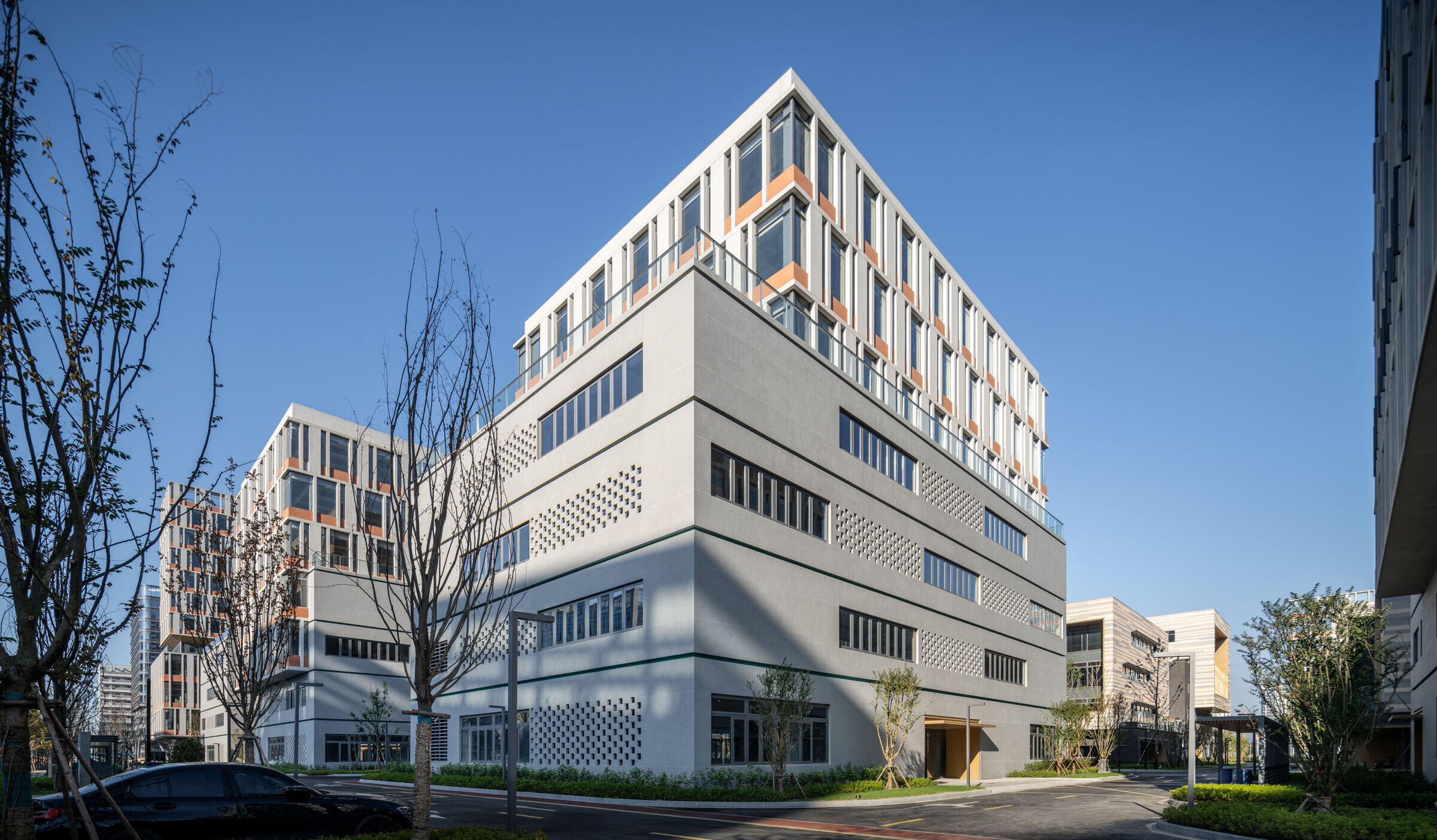 https://archello.com/story/138710/attachments/photos-videos/40 photo_credit line+, PHOTO by Chen Xi Studio