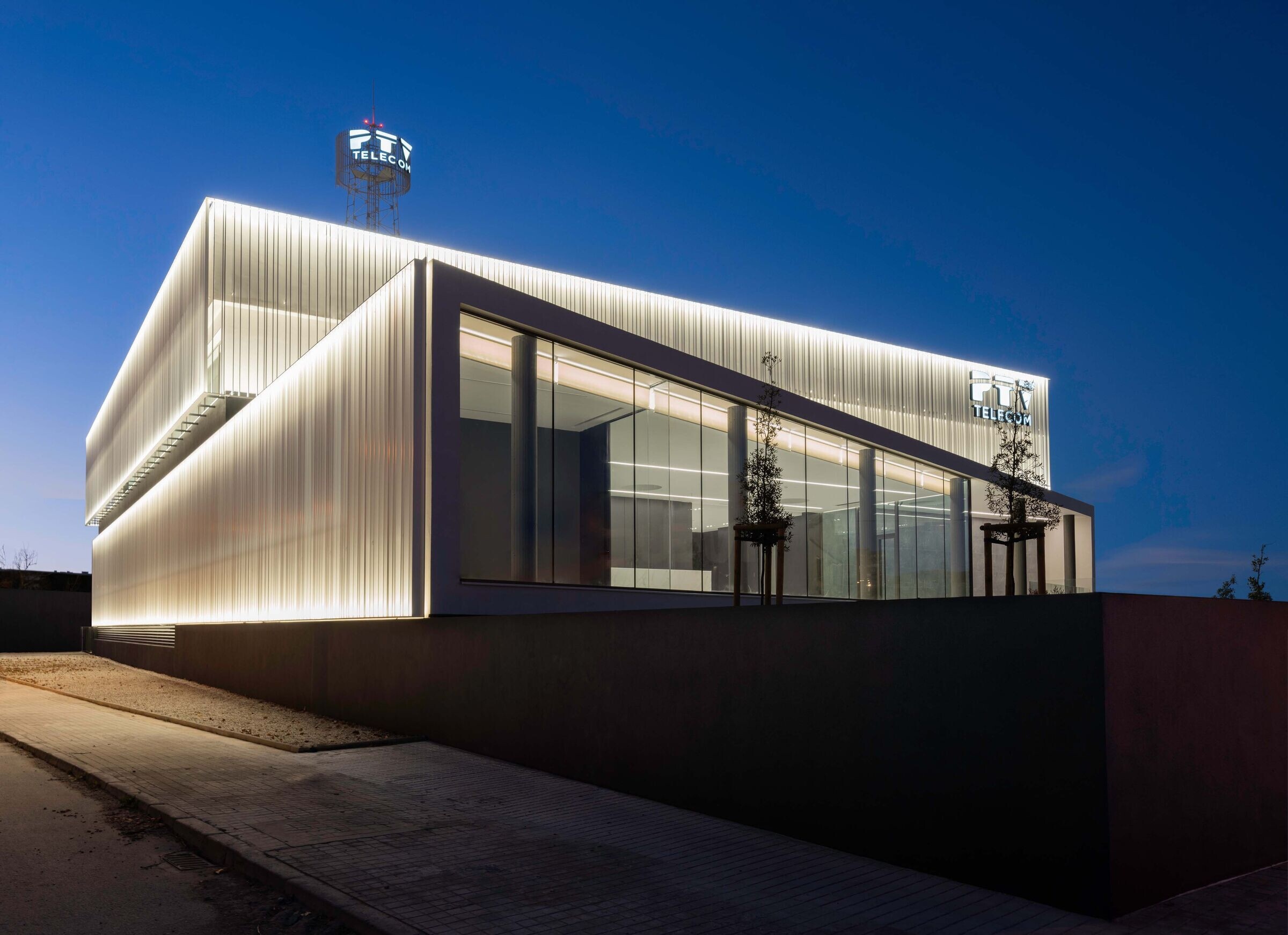 https://archello.com/story/138897/attachments/photos-videos/2 photo_credit Adrián Mora Maroto