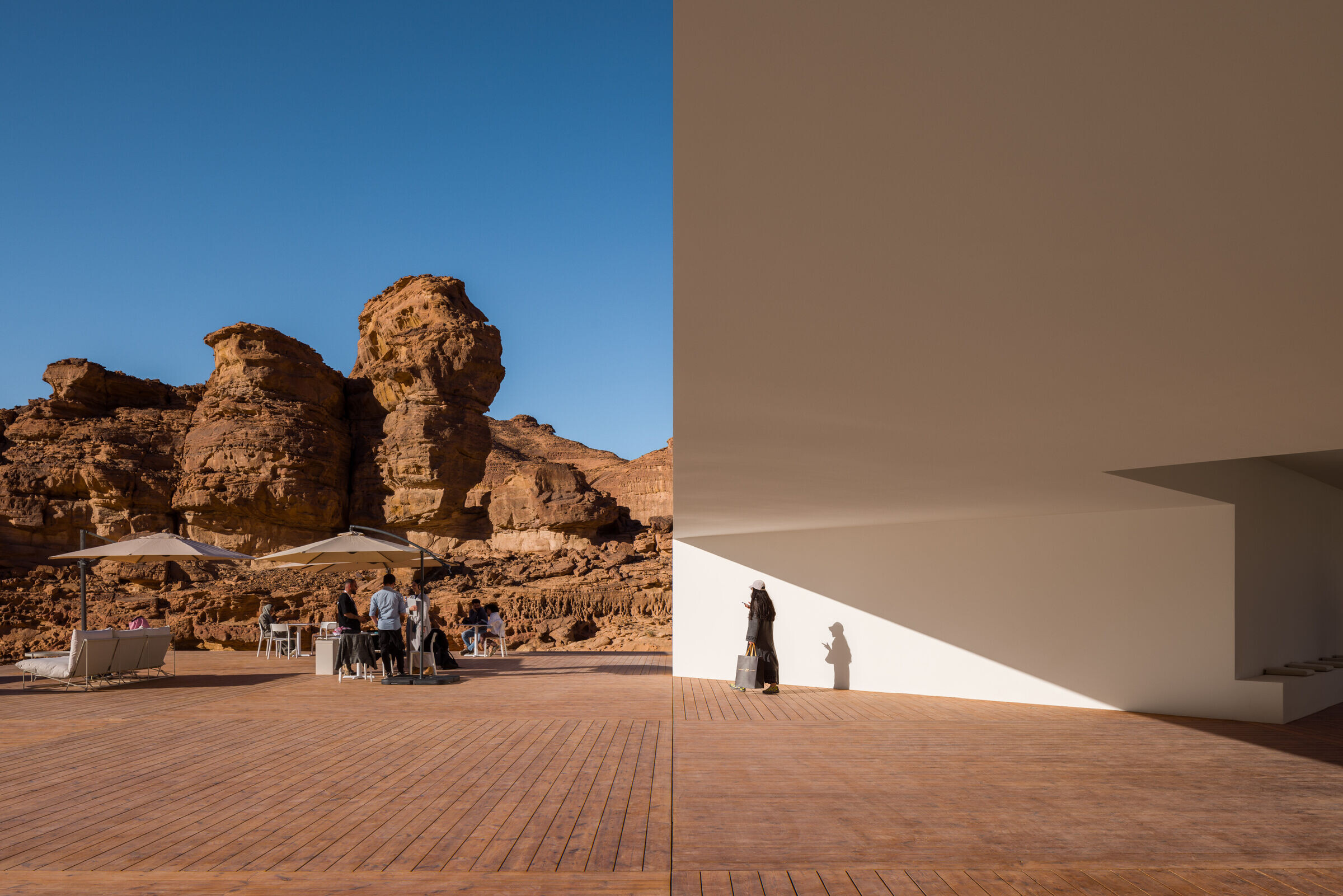 https://archello.com/story/138956/attachments/photos-videos/9 photo_credit Colin Robertson