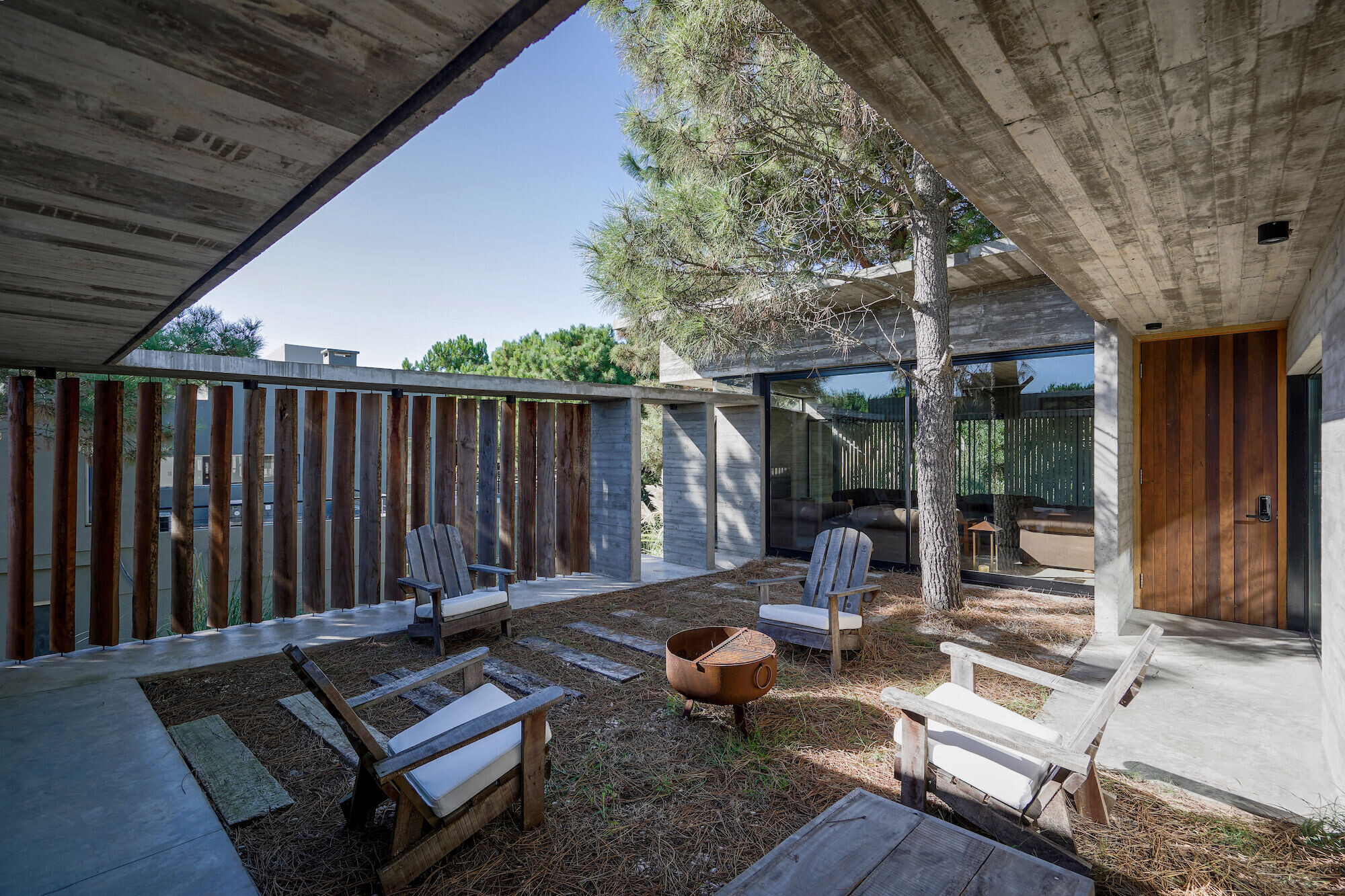 https://archello.com/story/139104/attachments/photos-videos/5 photo_credit Hernán de Almeida