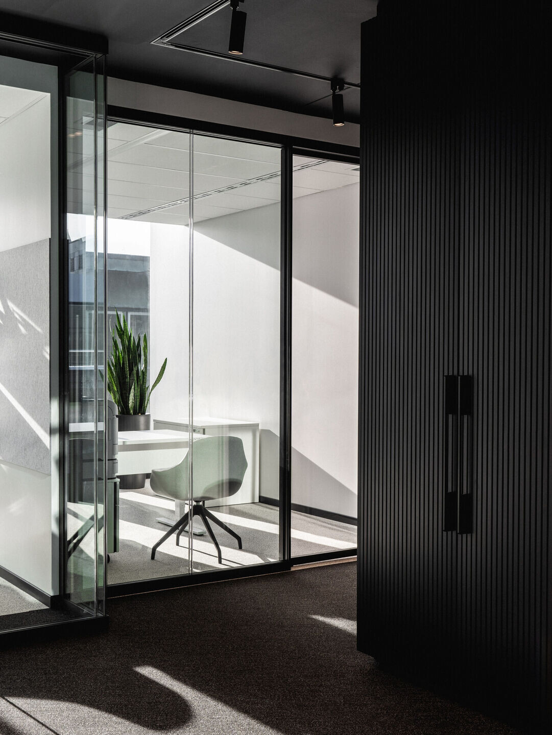 https://archello.com/story/139106/attachments/photos-videos/5 photo_credit Raphaël Thibodeau