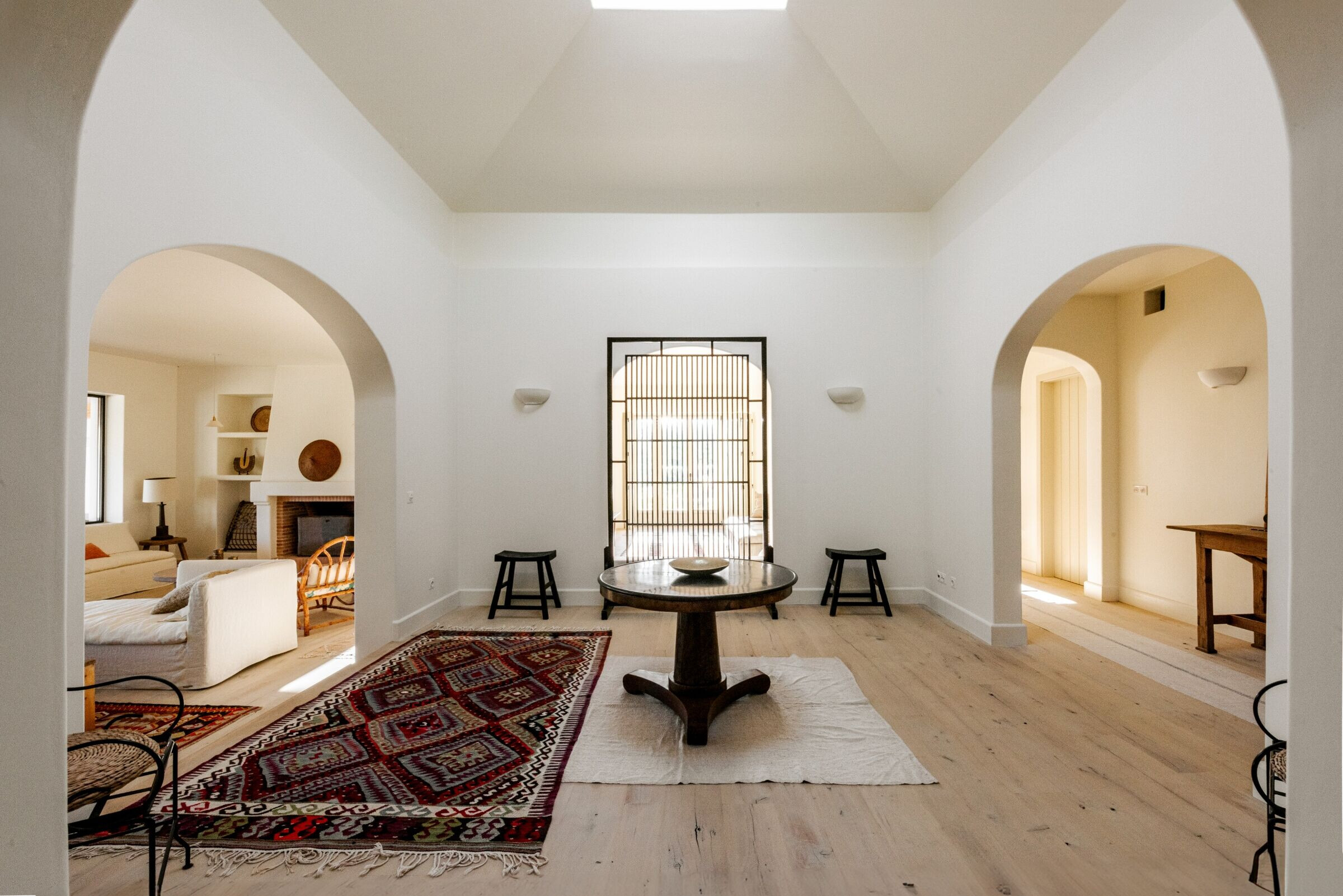 https://archello.com/story/139171/attachments/photos-videos/31 photo_credit Zavial Studio