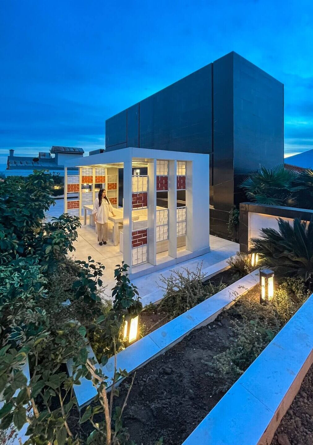 https://archello.com/story/139190/attachments/photos-videos/4 photo_credit pejman tayebi