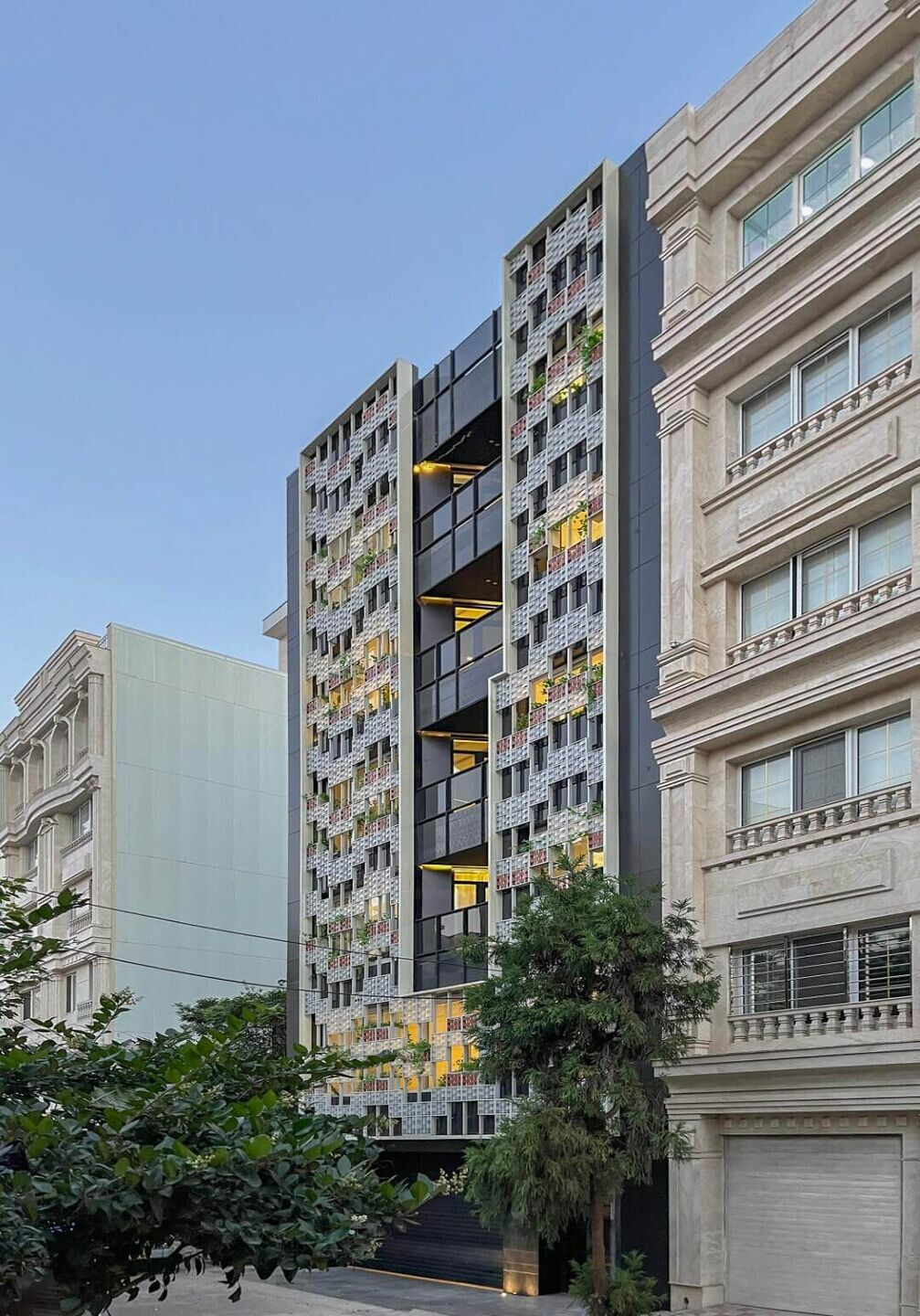 https://archello.com/story/139190/attachments/photos-videos/7 photo_credit pejman tayebi